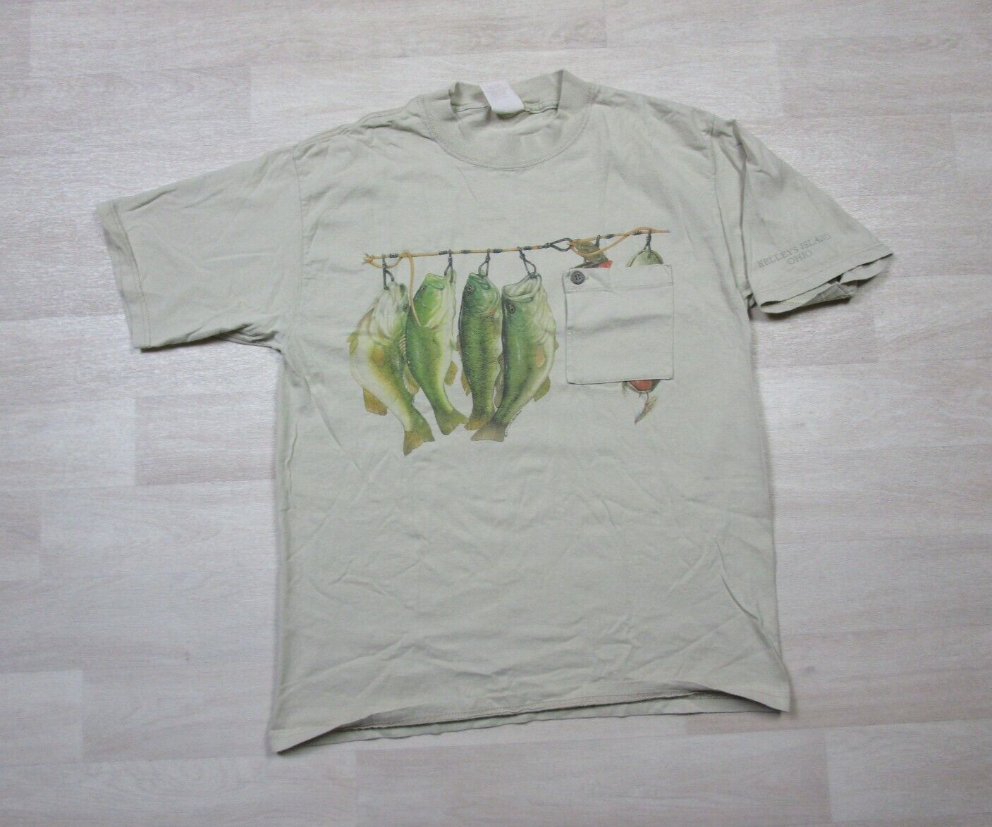 Vintage Fishing Pocket T Shirt (L) Men’s Annapolis Trading Co. USA Made Outdoors