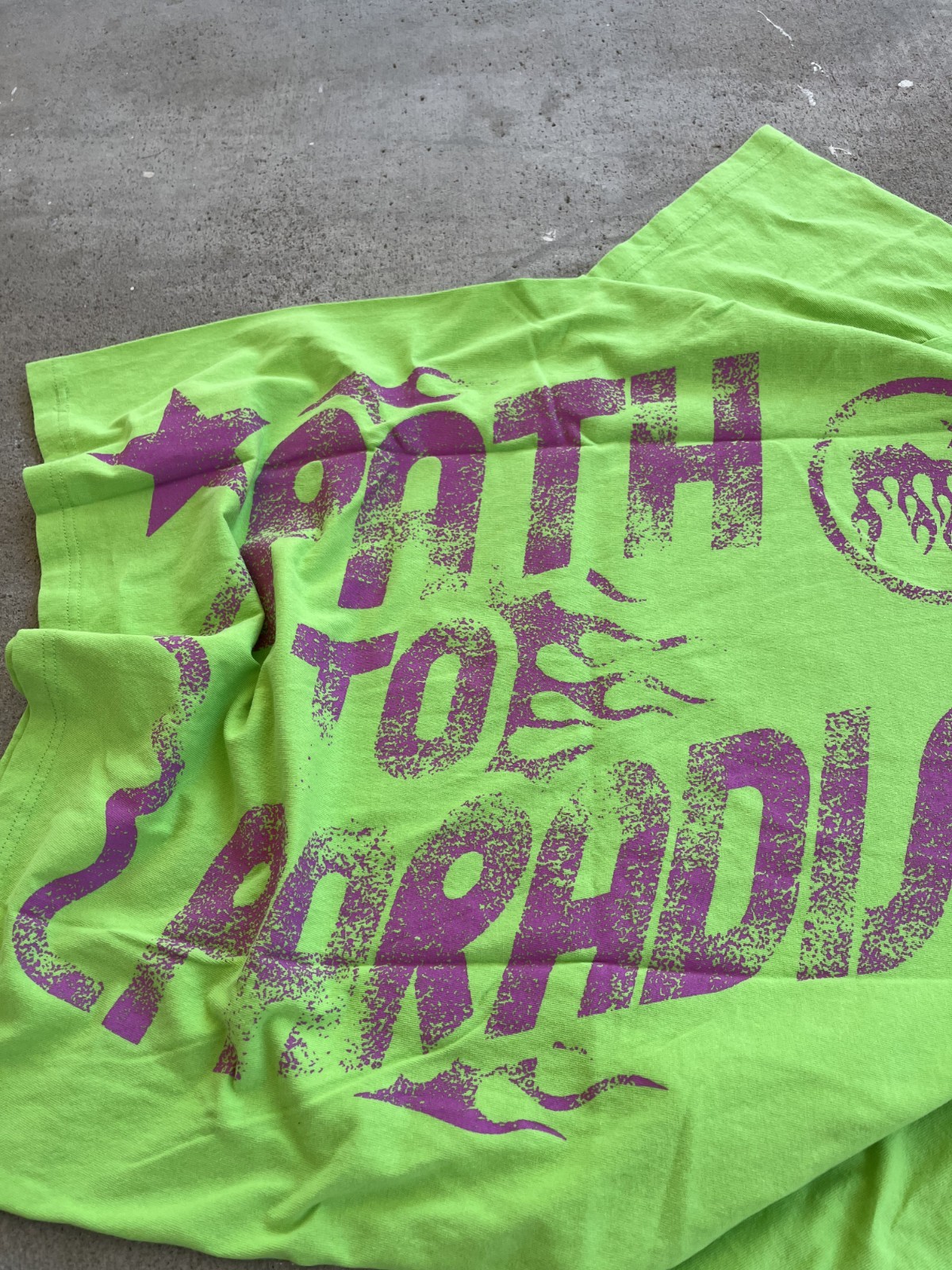 Hellstar Studios Path To Paradise Jesus Tee Neon Green Purple Pink Splat Cross