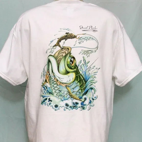 Tarpon Fish Breaching Water Bait on Hook Fisherman’s Men’s 3XL T-Shirt