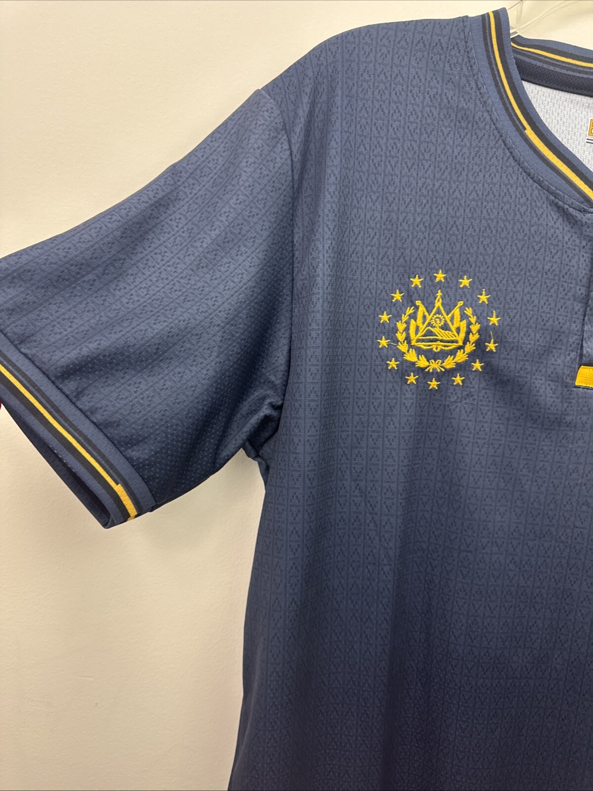 El Salvador Camisas Talla XL