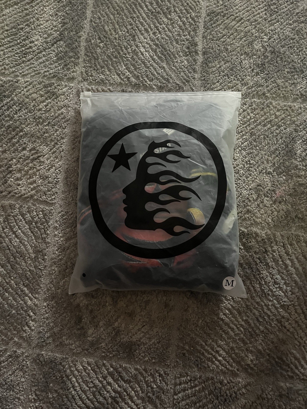 NEW Hellstar Men’s Black Graphic Print Logo T-Shirt Size M