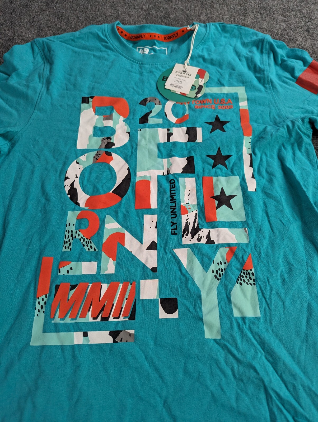 Born Fly T-shirt Mens Small Teal Anytown USA NWT