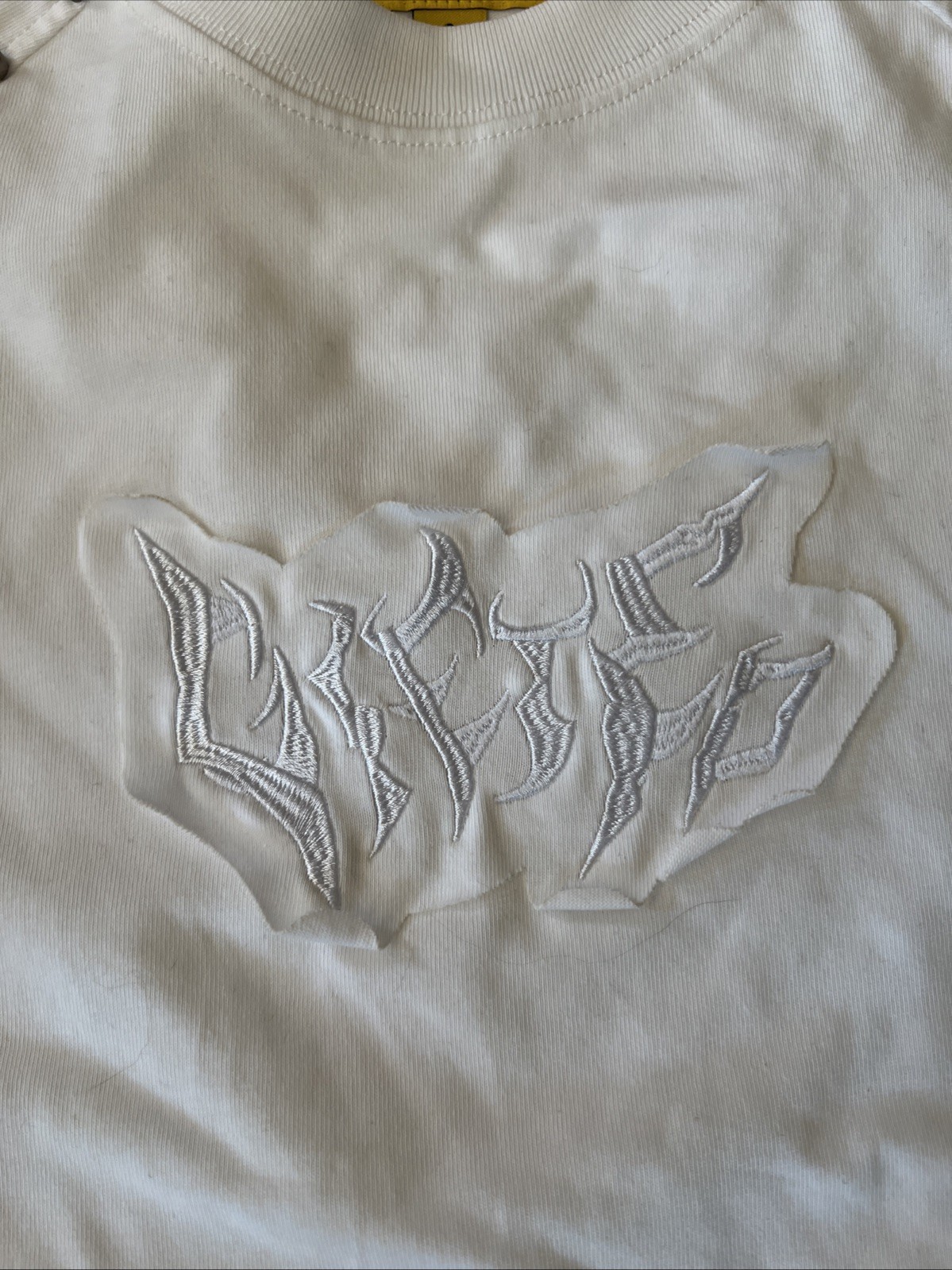 GFTD LA White Men’s Small Beaded T Shirt