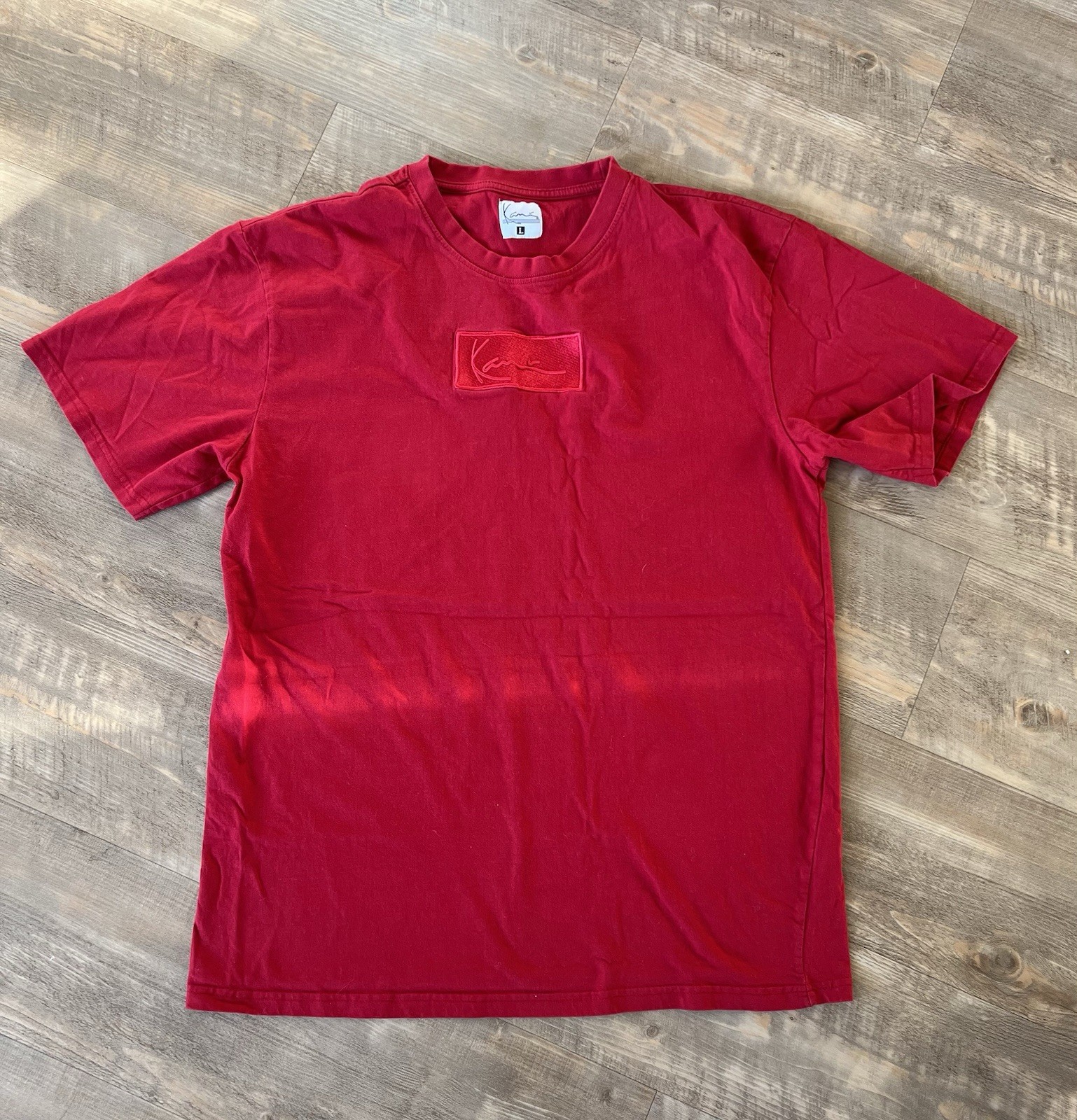 Karl Kani red short-sleeve T-shirt center logo LARGE P2P: 21.5 In Length 29.5in