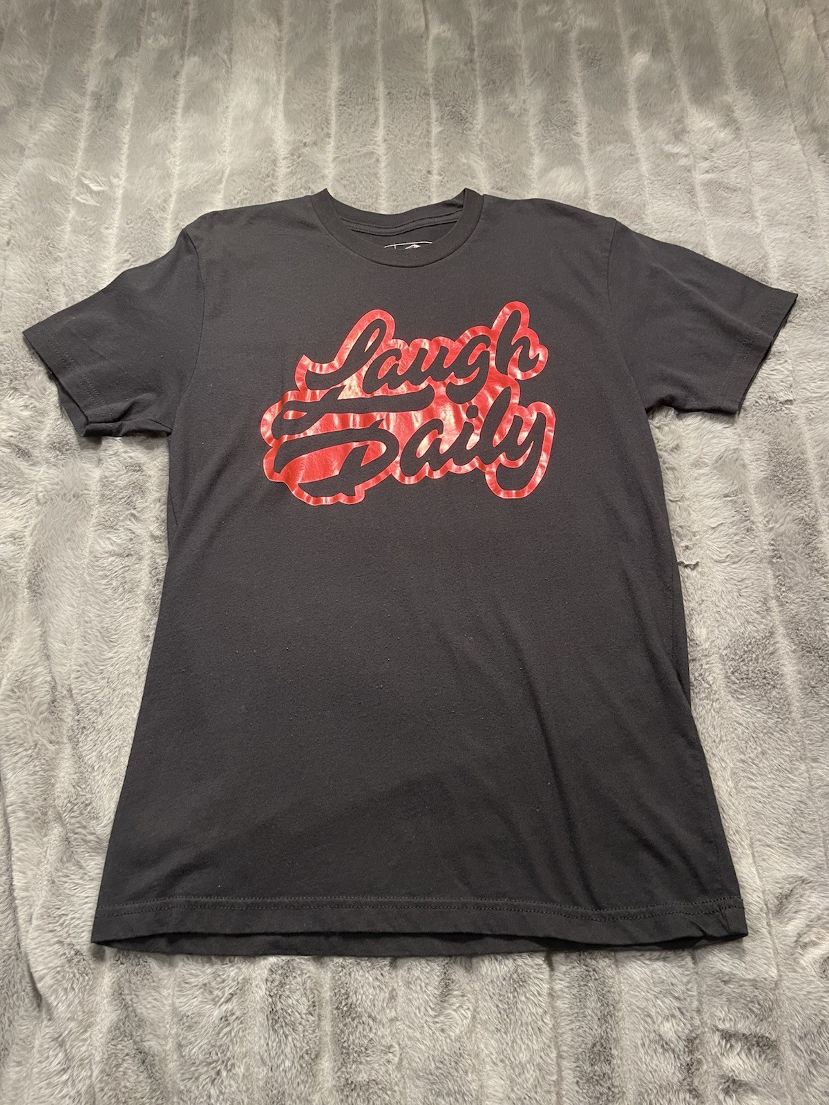 JStu Limited Edition Red Foil Laugh Daily T-Shirt 2020 /1000 More JStu Studios