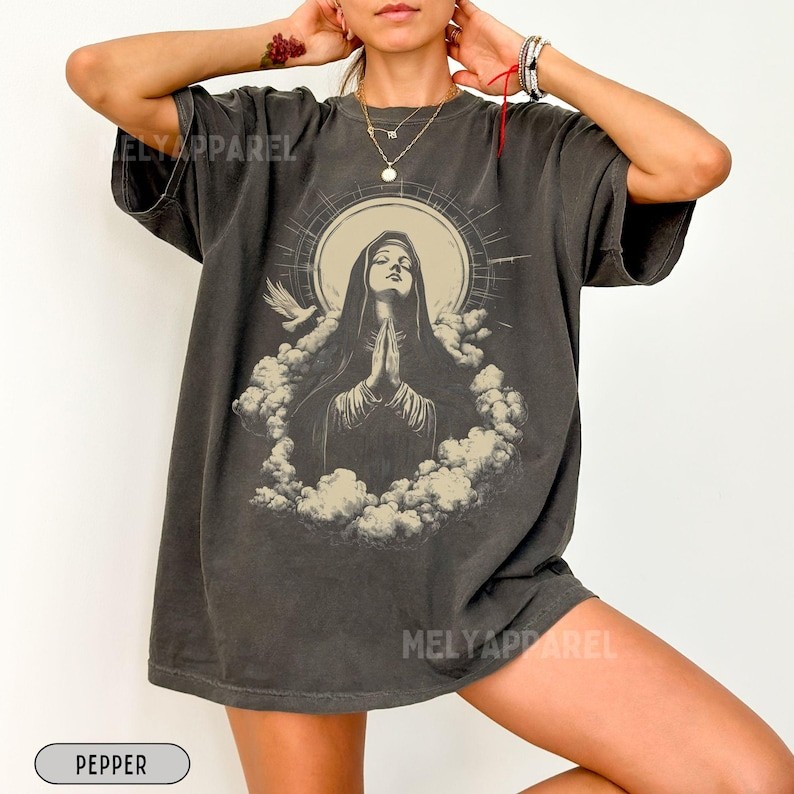 Virgin Mary Prayer Shirt � Vintage Holy Graphic Tee, Religious Streetwear