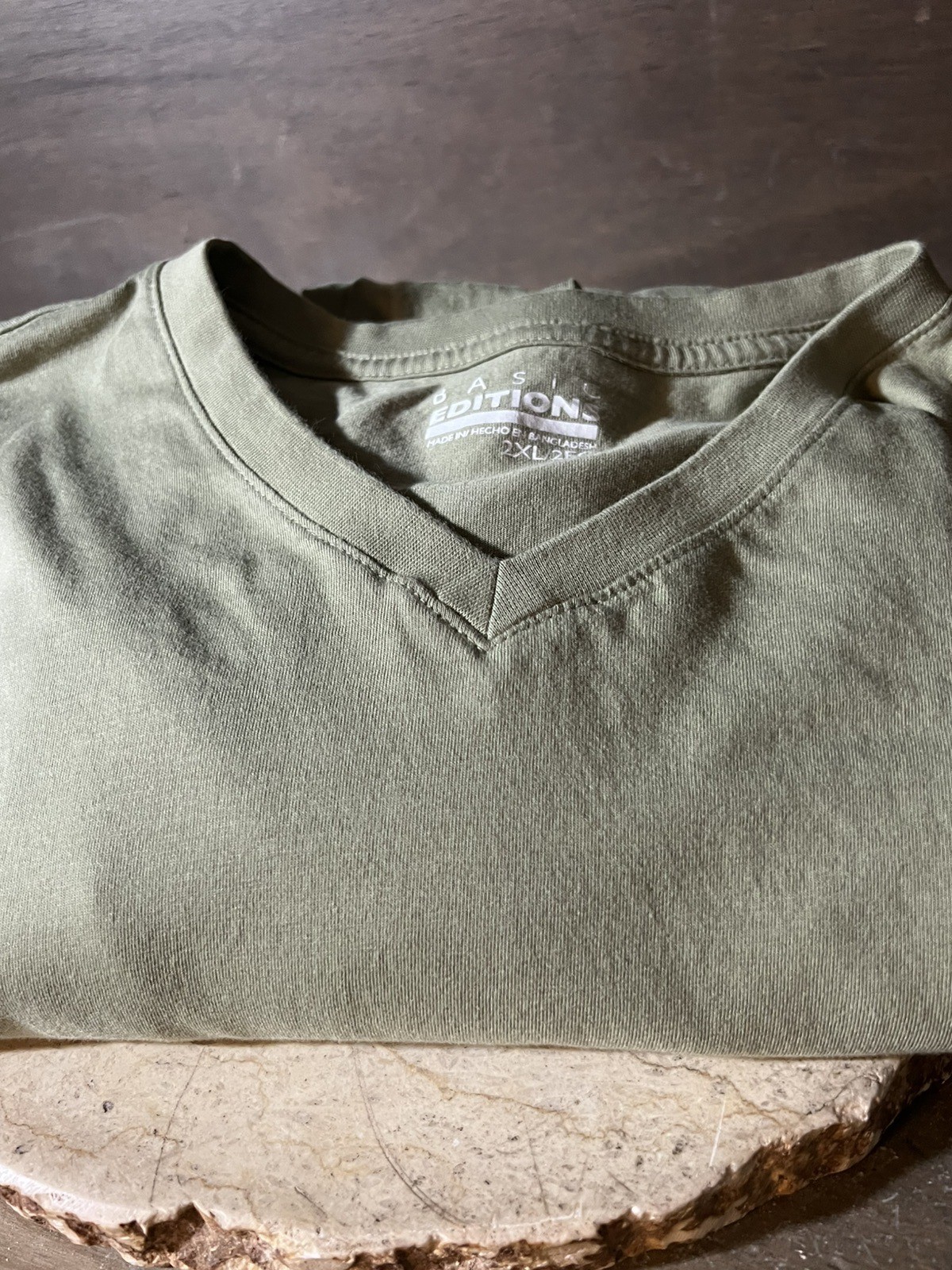BASIC EDITIONS MENS GREEN V NECK TEE SHIRT SIZE XXL SHORT SLEEVE EUC COTTON