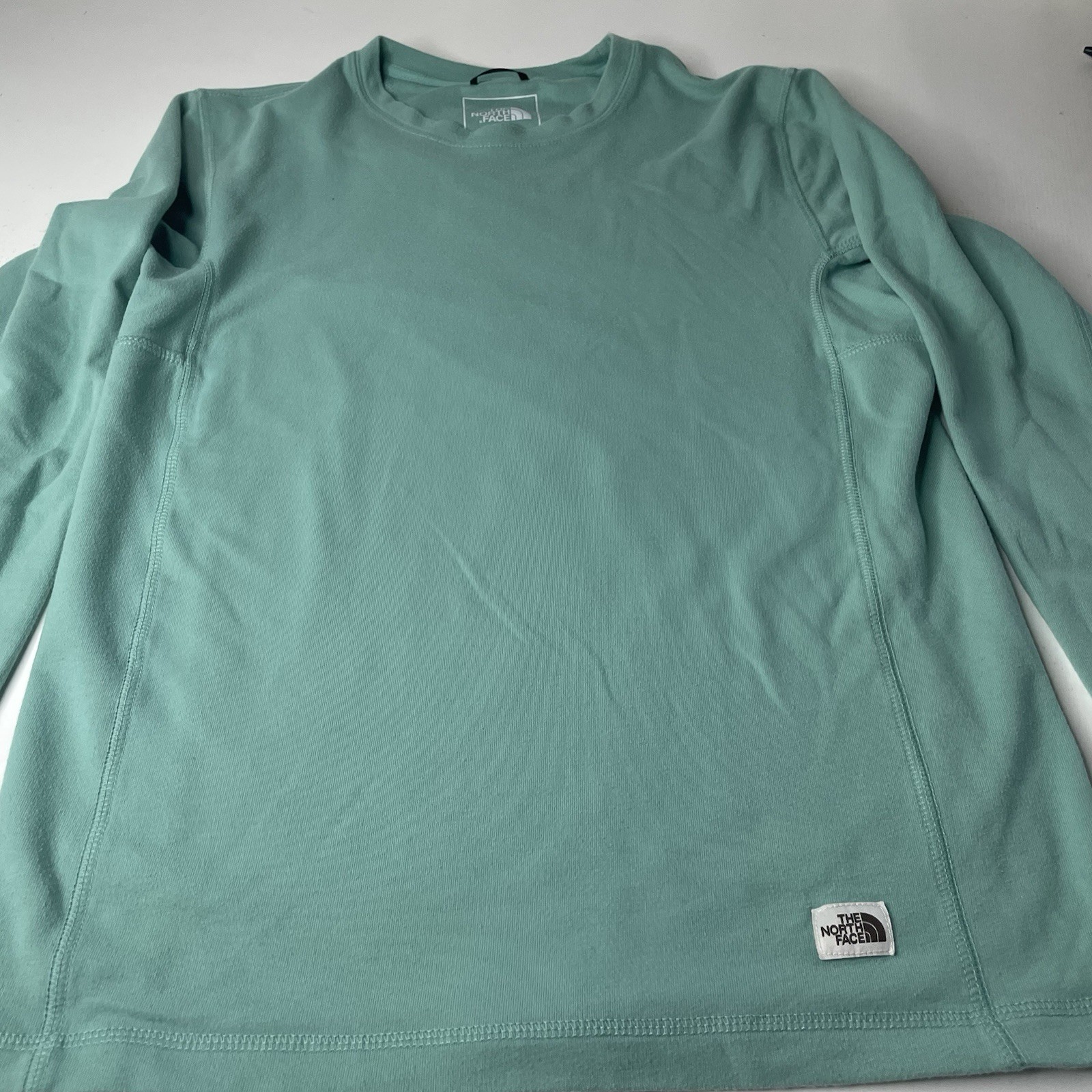 The North Face Men’s Green Solid Logo Cotton Knit Crew Neck Long Sleeve Tee S