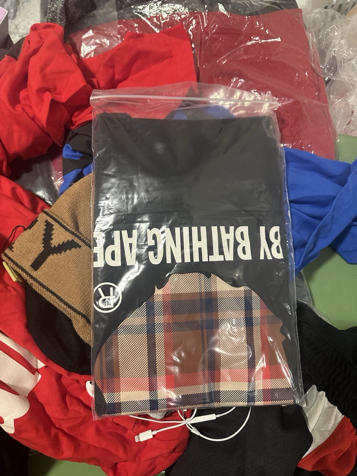 A Bathing Ape BAPE Ape Head Graphic Tee Black/Red Crew Neck Men XL