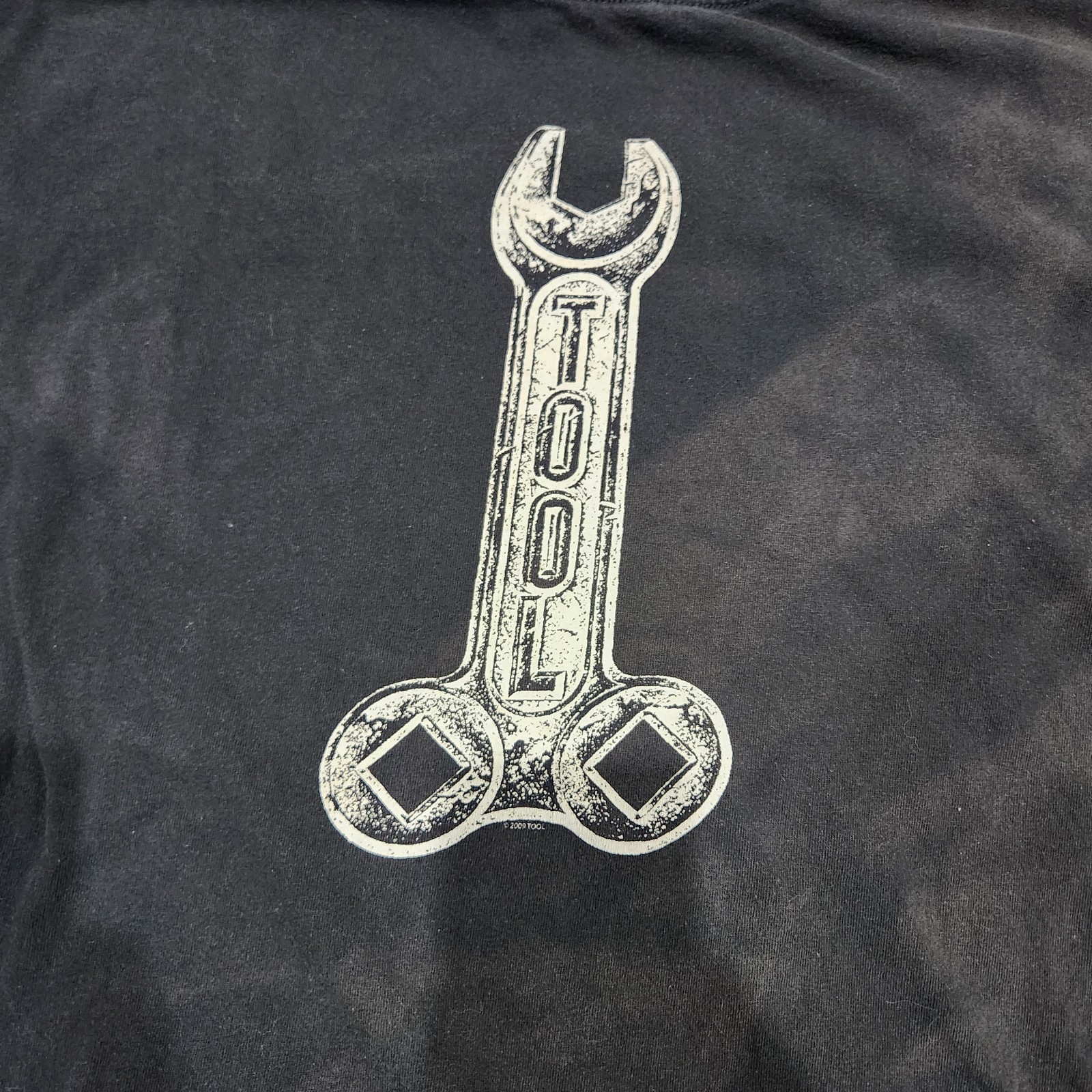 Tool Men’s Tool Los Angeles, California Vintage Logo Band T-Shirt Size 2XL