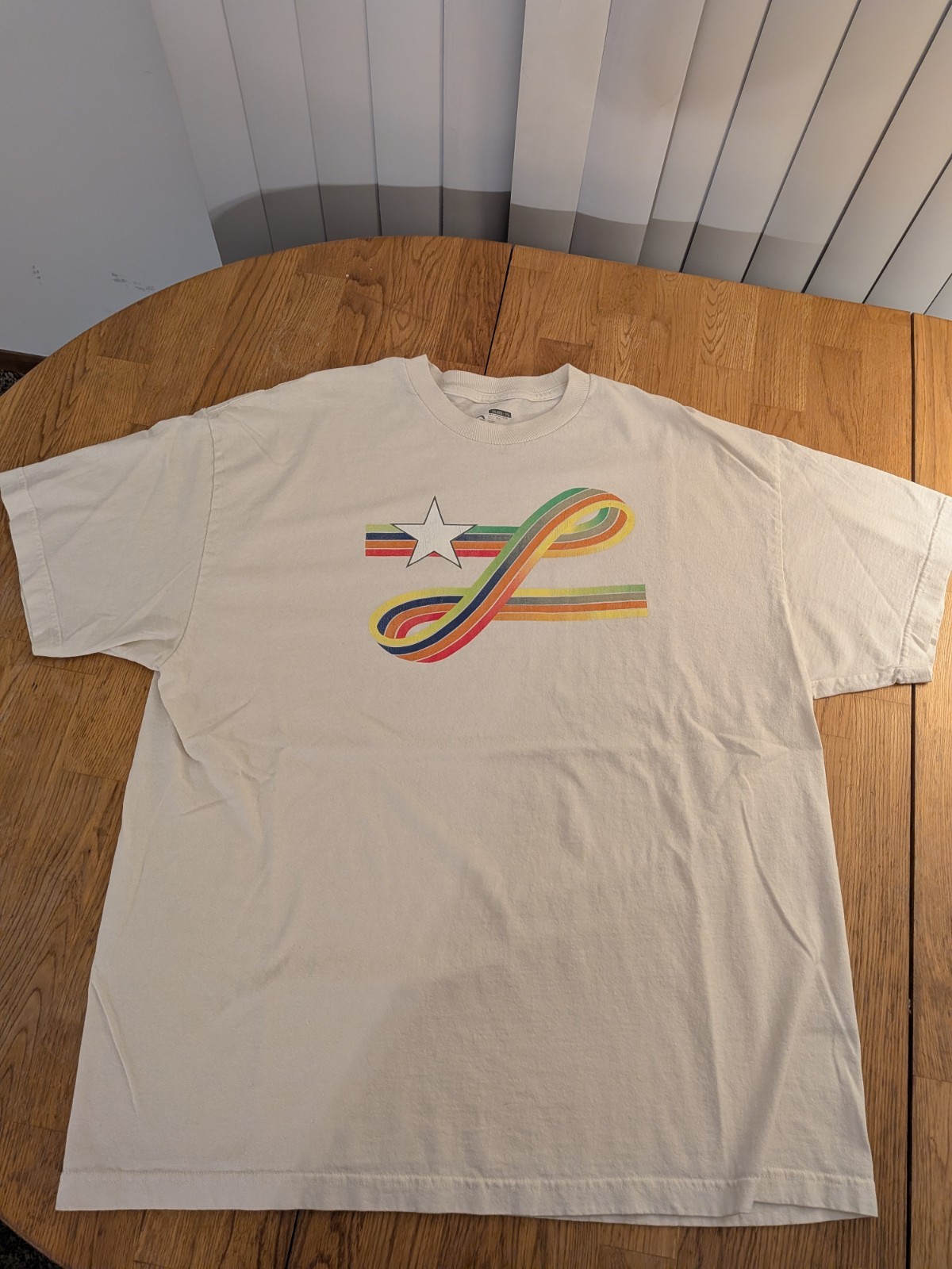 LRG Men’s 2XL White Heavy Cotton G500 Rainbow Star Graphic Crew Neck Tee