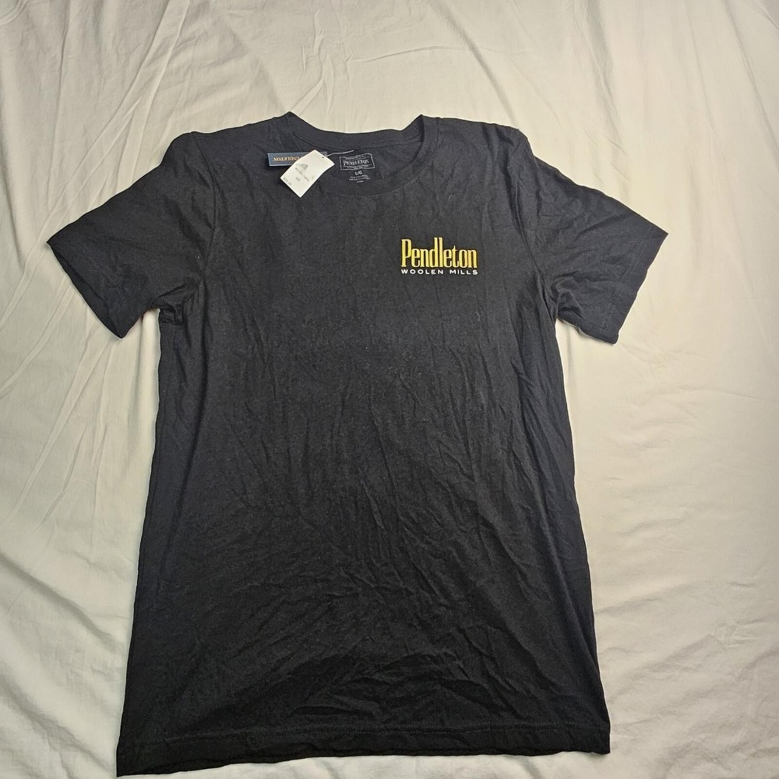 Pendleton Woolen Mills Buffalo Graphic T-Shirt Men’s Large NWT Black Cotton Tee