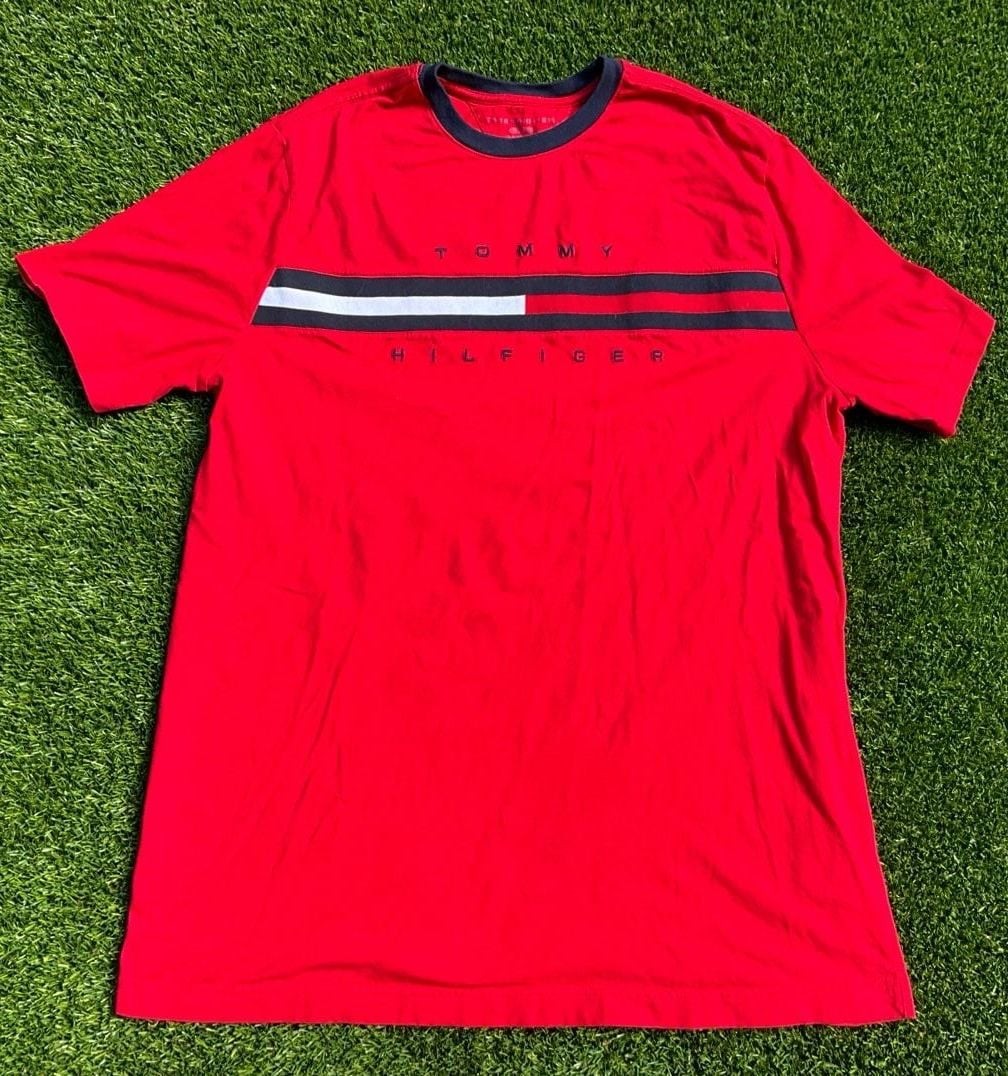 Tommy Hilfiger Men’s Red Short-Sleeve Signature Stripe T-Shirt