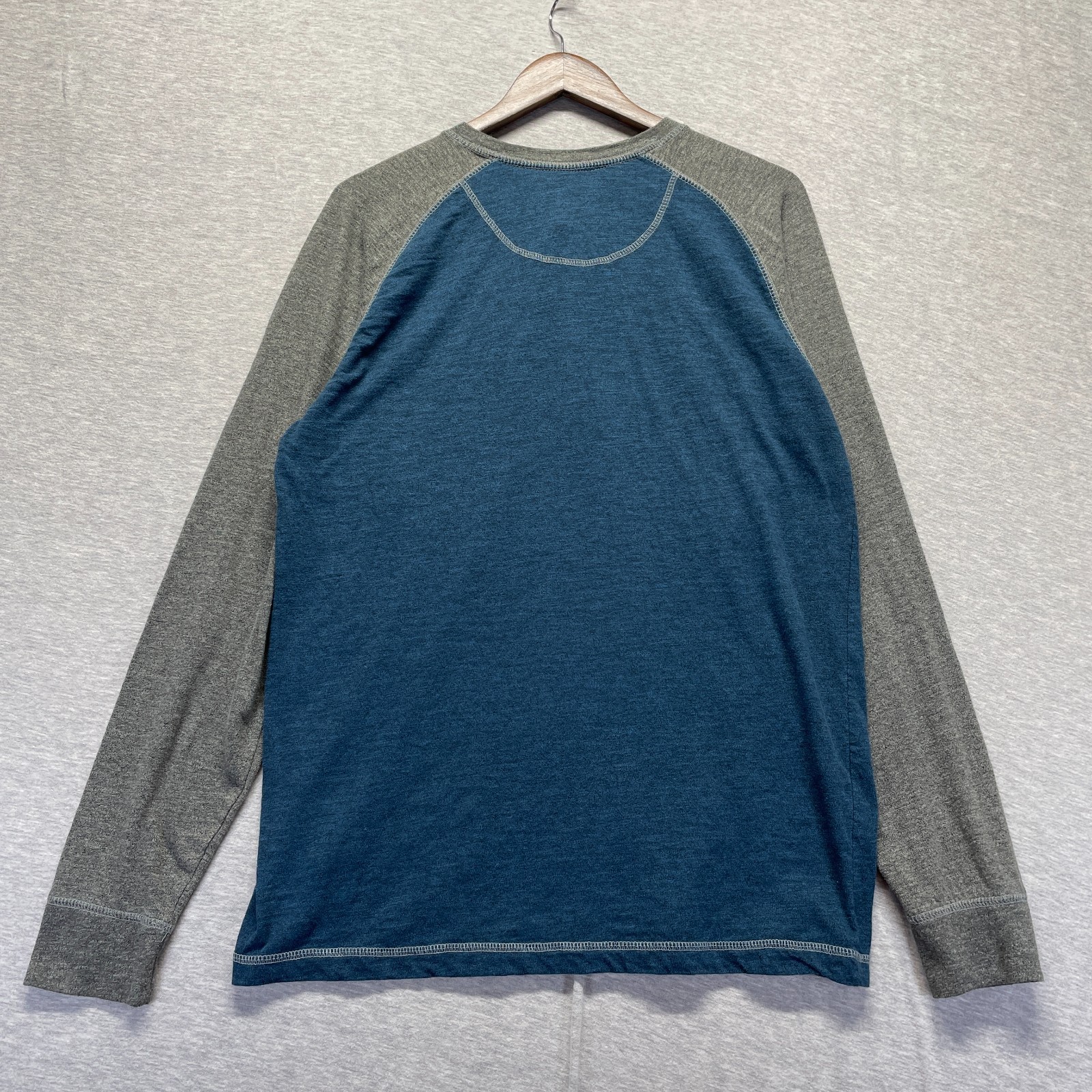 Red Head Brand Co. Shirt Mens Large Teal Gray Colorblock Long Sleeve Henley Neck