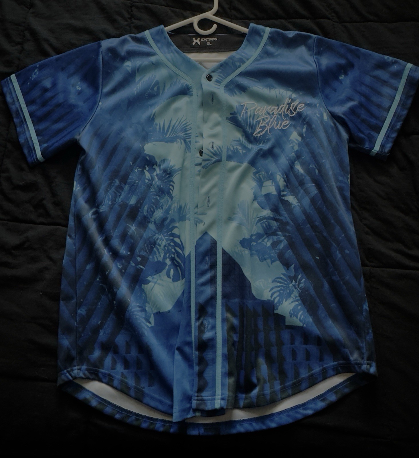 Excisions Paradise Blue Graphic Button up Jersey XL (2022 edition)