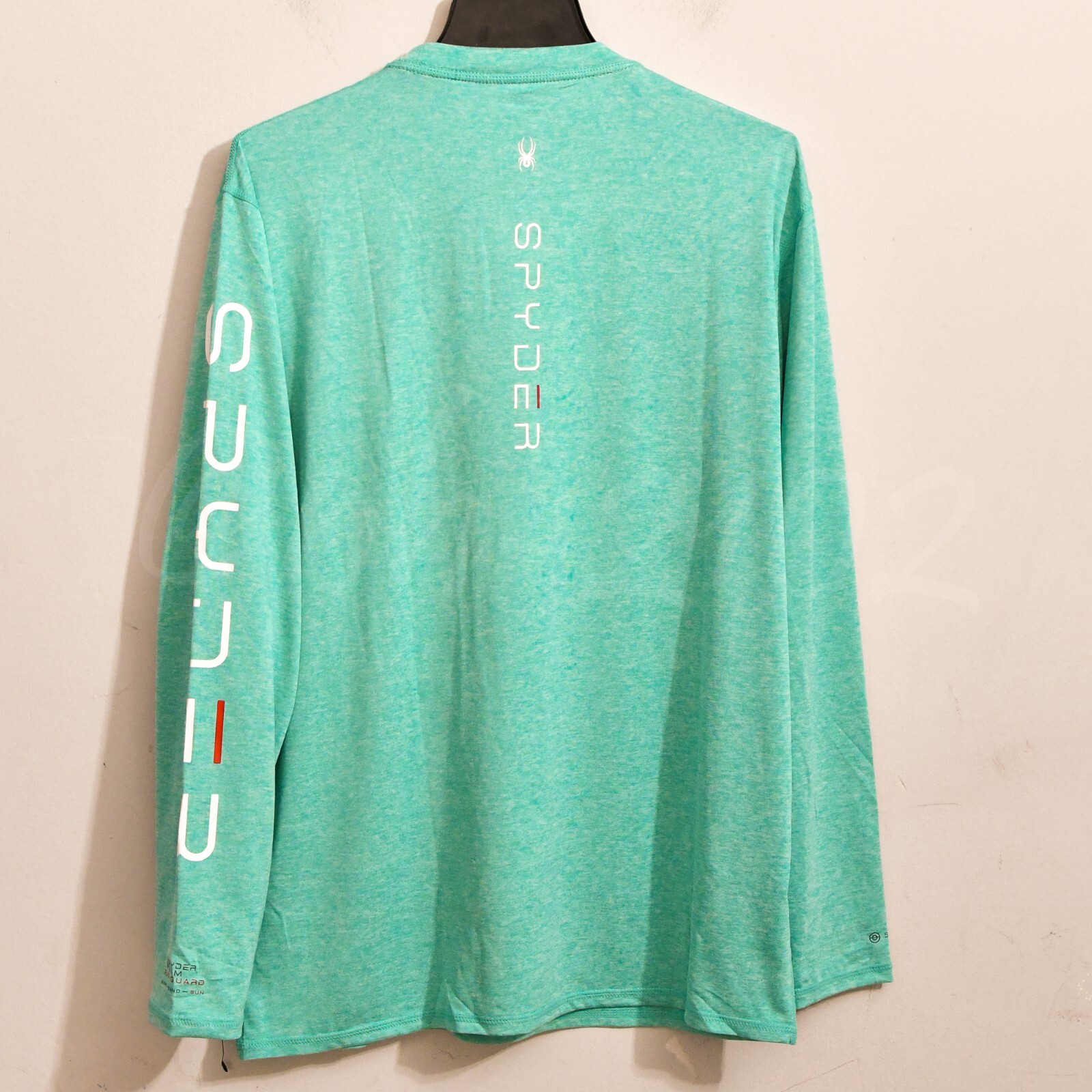 NWT ! Spyder Men’s sun tee ( Rash Guard),50+ UPF,lightweight in 3 colors S-XXL