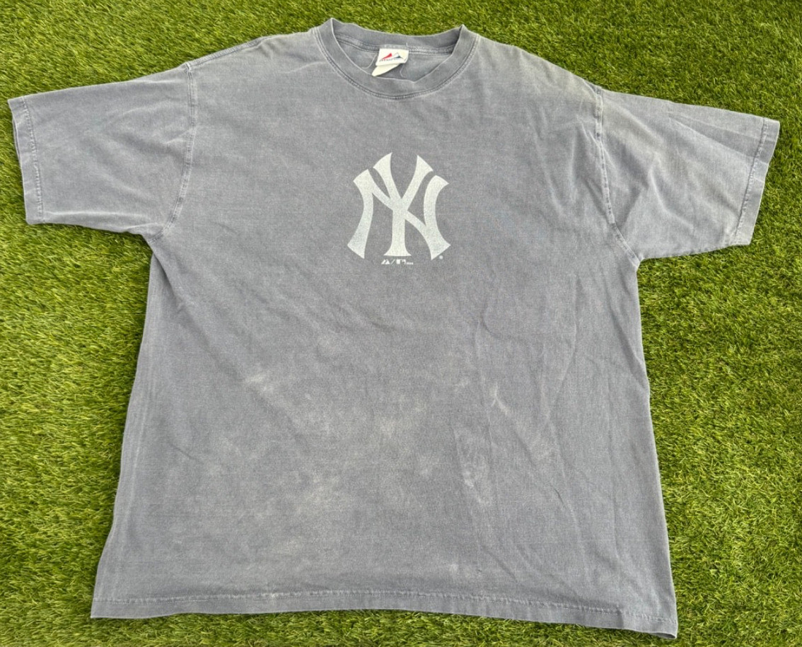 Vintage Y2K New York Yankees MLB Baseball Team T Shirt Mens Size XL