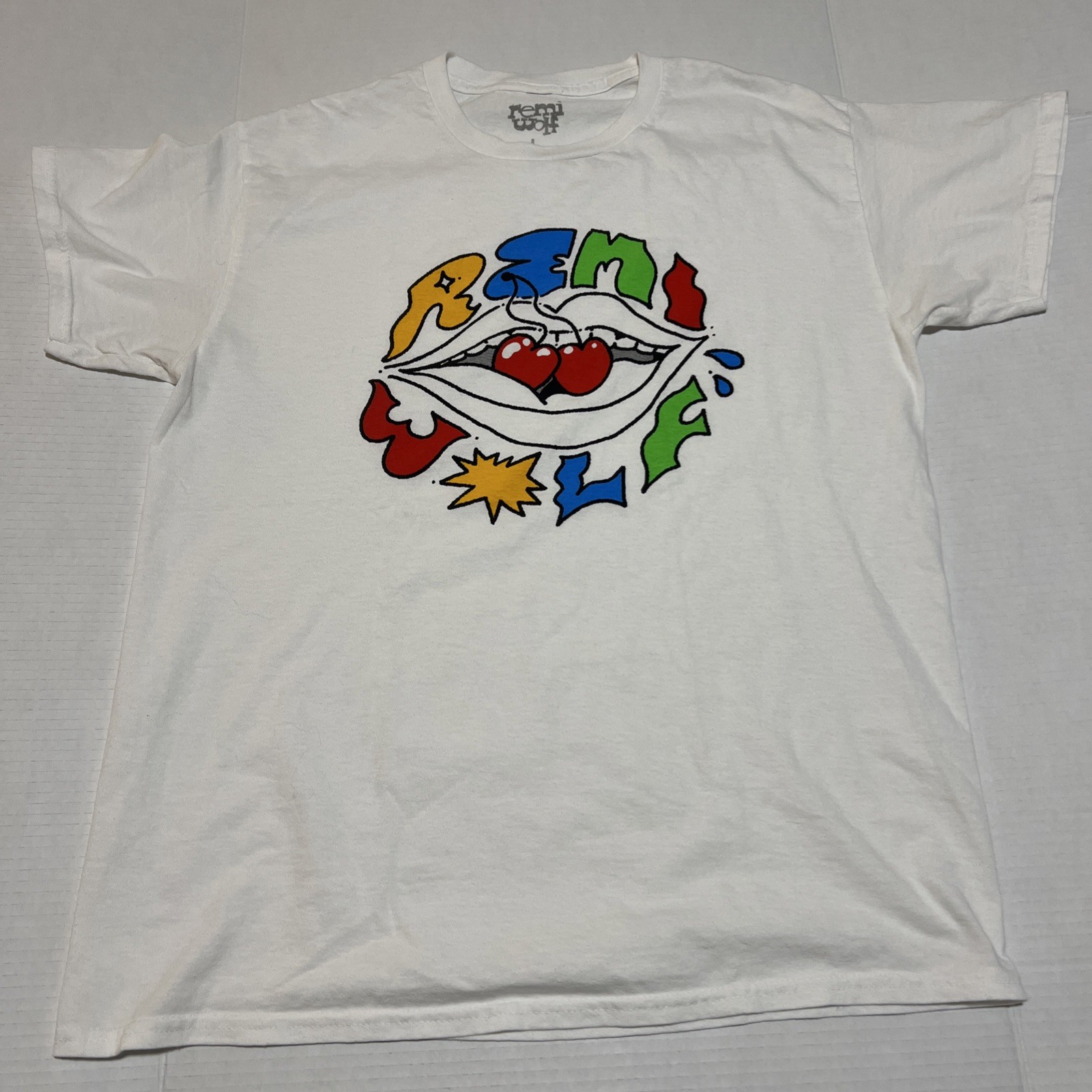 Remi Wolf Cherries White Large Big Ideas Short Sleeve Graphic Tee Pop Art Cream