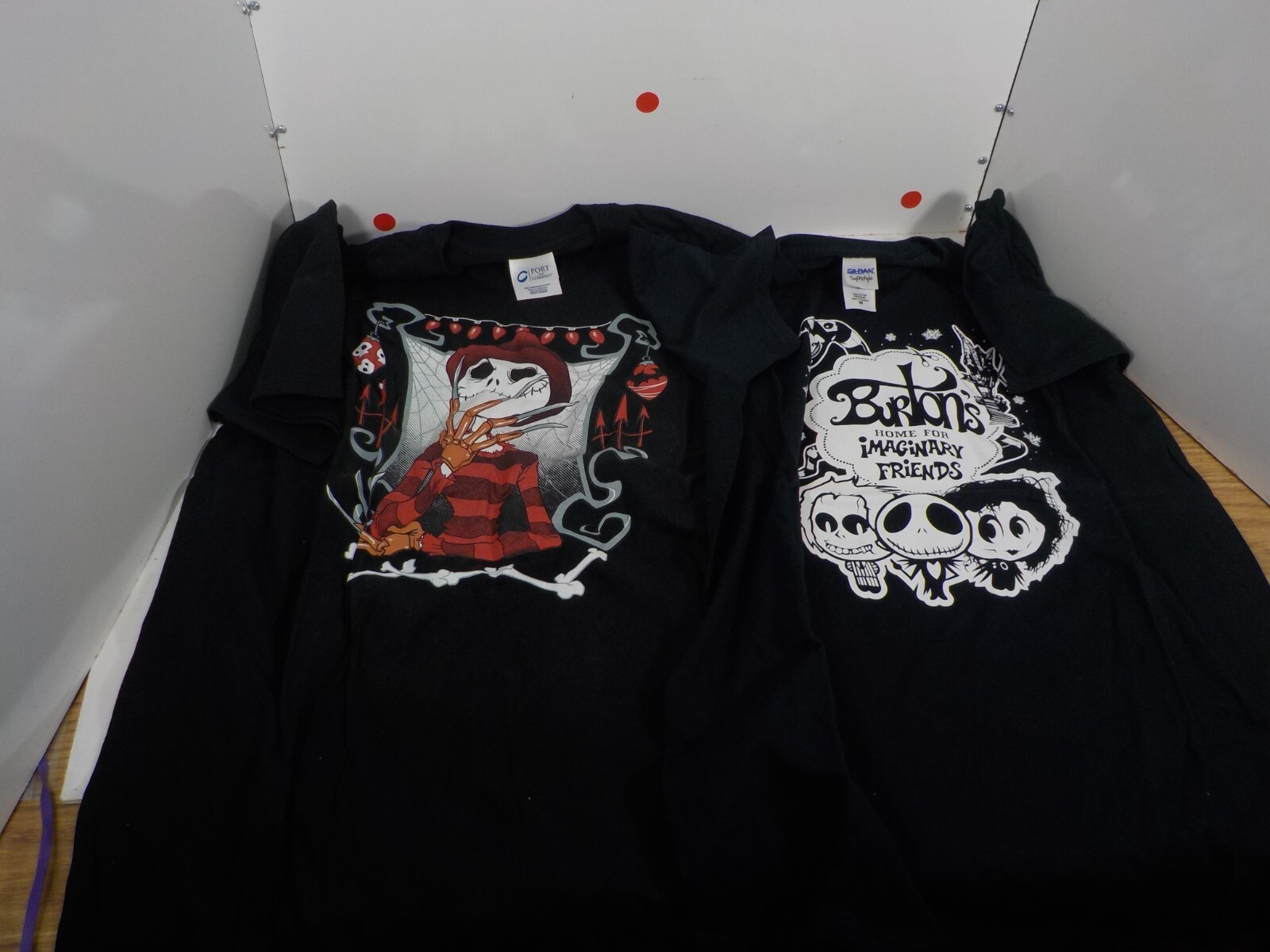 N A312 Disney Nightmare Before Christmas Reimaging Size M T-Shirt Lot Freddy