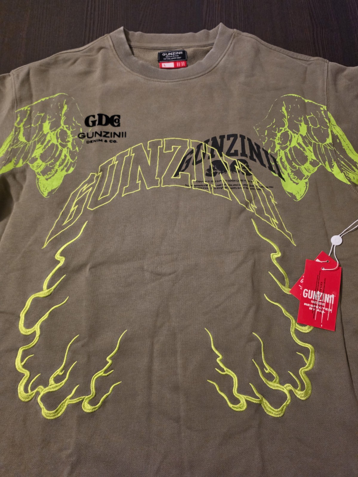 Gunzinii Olive/Neon Green Embroidered Lightning Logo OS Tee HW Size Large