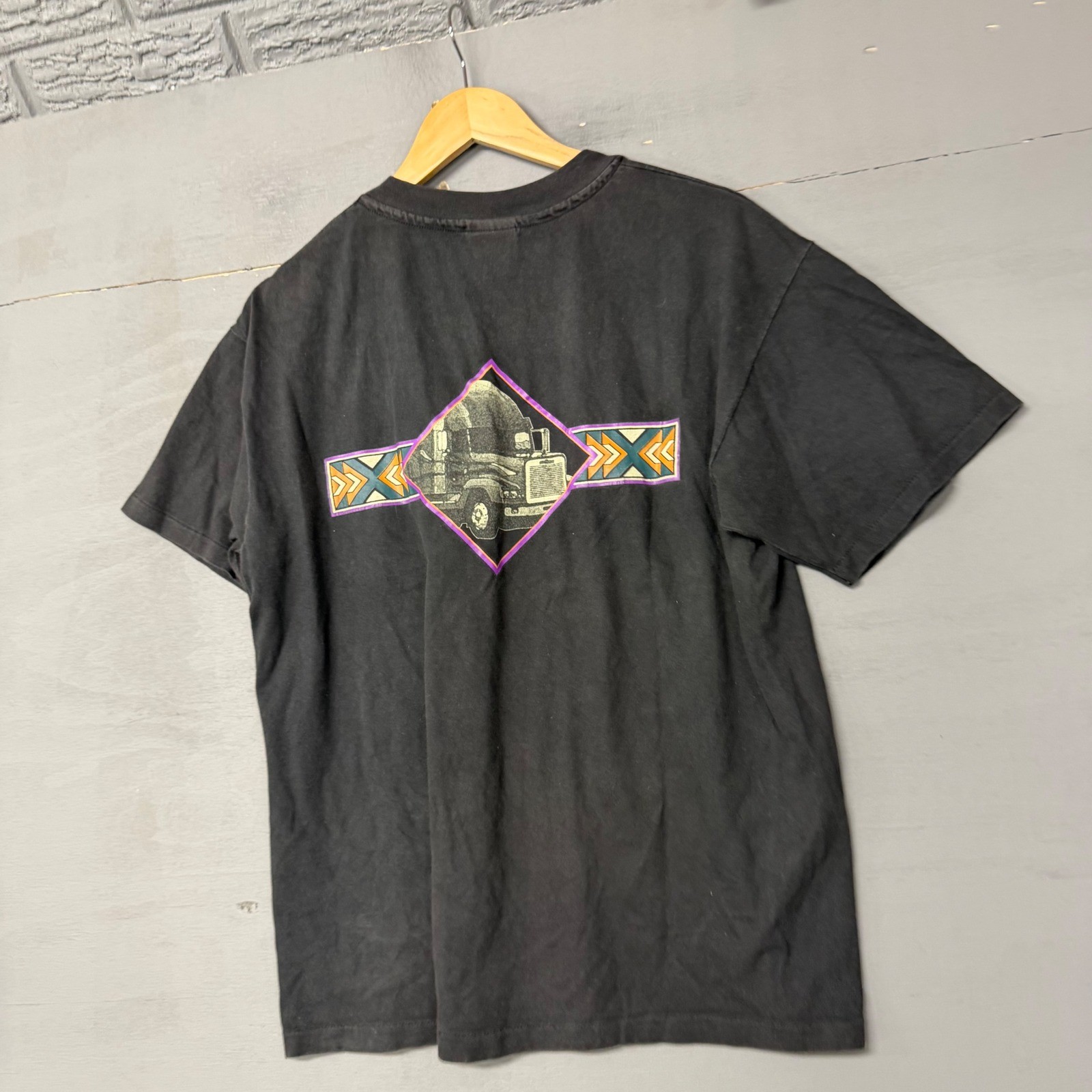 Vintage Hanes Beefy-T Freightliner Truck Graphic Pocket T-Shirt Black Mens L