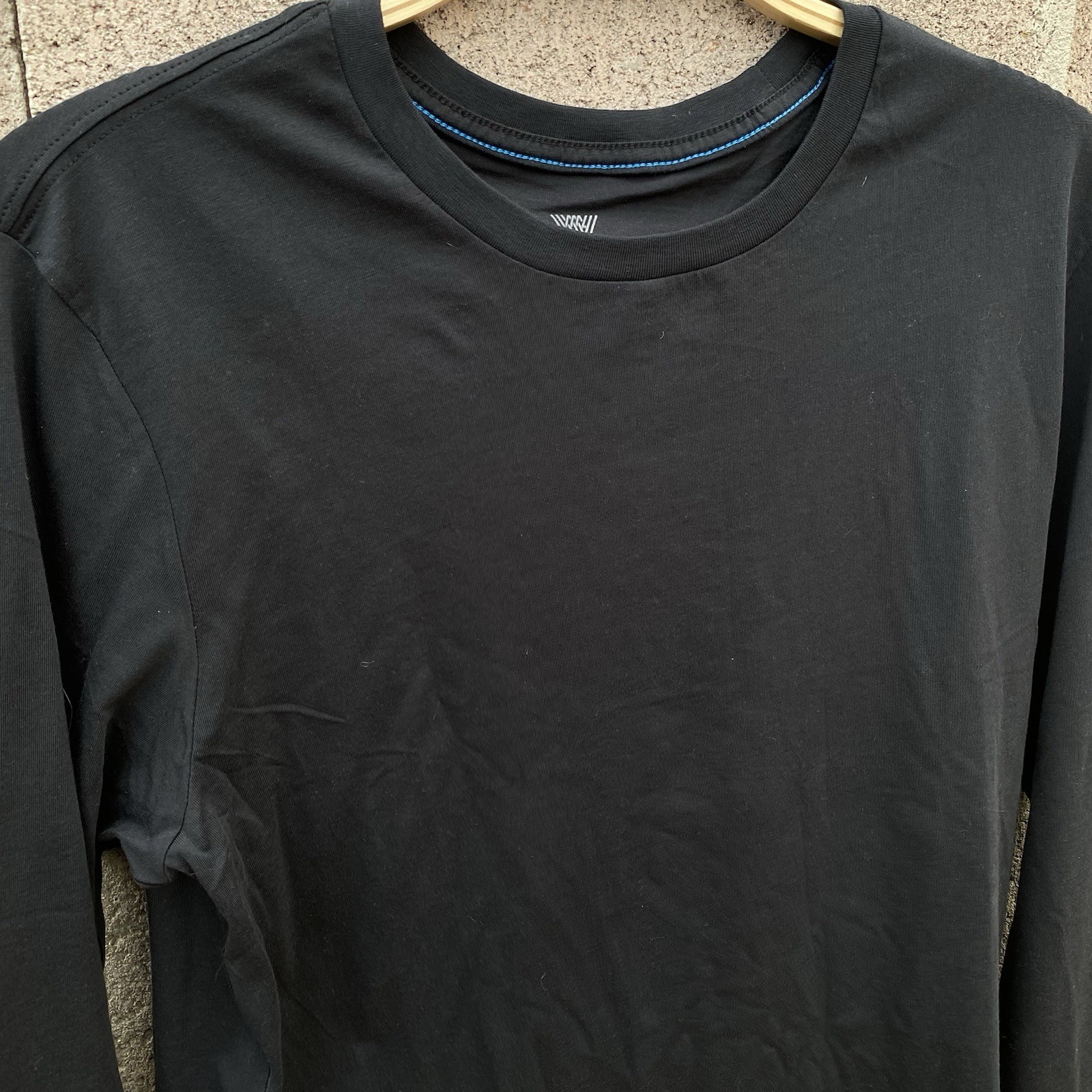 Mack Weldon Shirt Mens Medium Black 100% Pima Cotton Long Sleeve Crewneck Tee