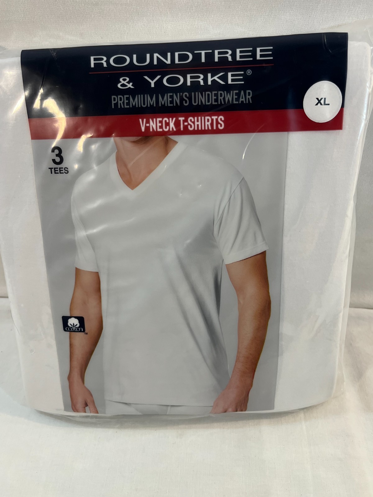 NIP Roundtree & Yorke 3-Pack V-Neck T-Shirts White Size XL 100% Combed Cotton