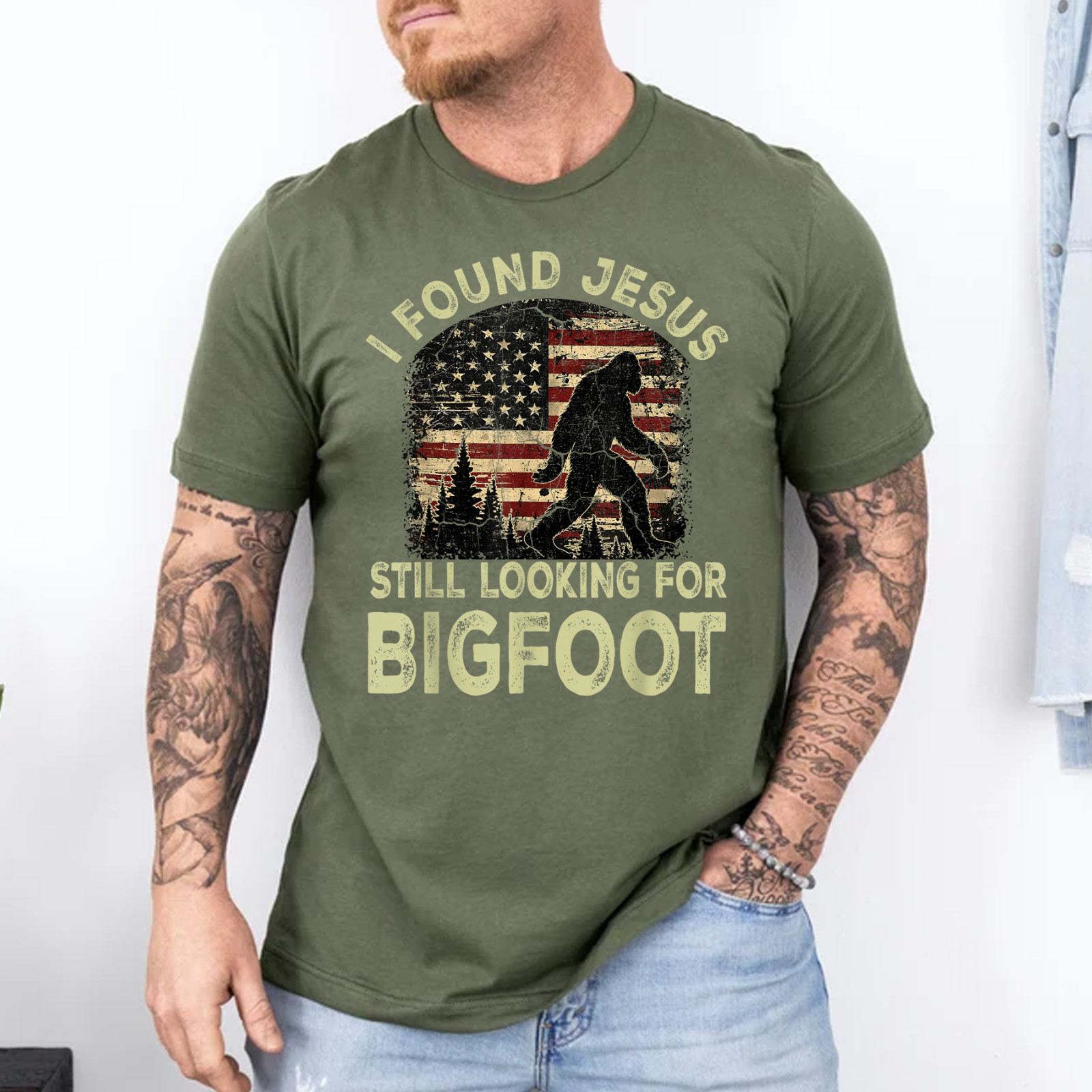 I Found Jesus Still Looking Bigfoot Funny Summer Christian Unisex T-Shirt