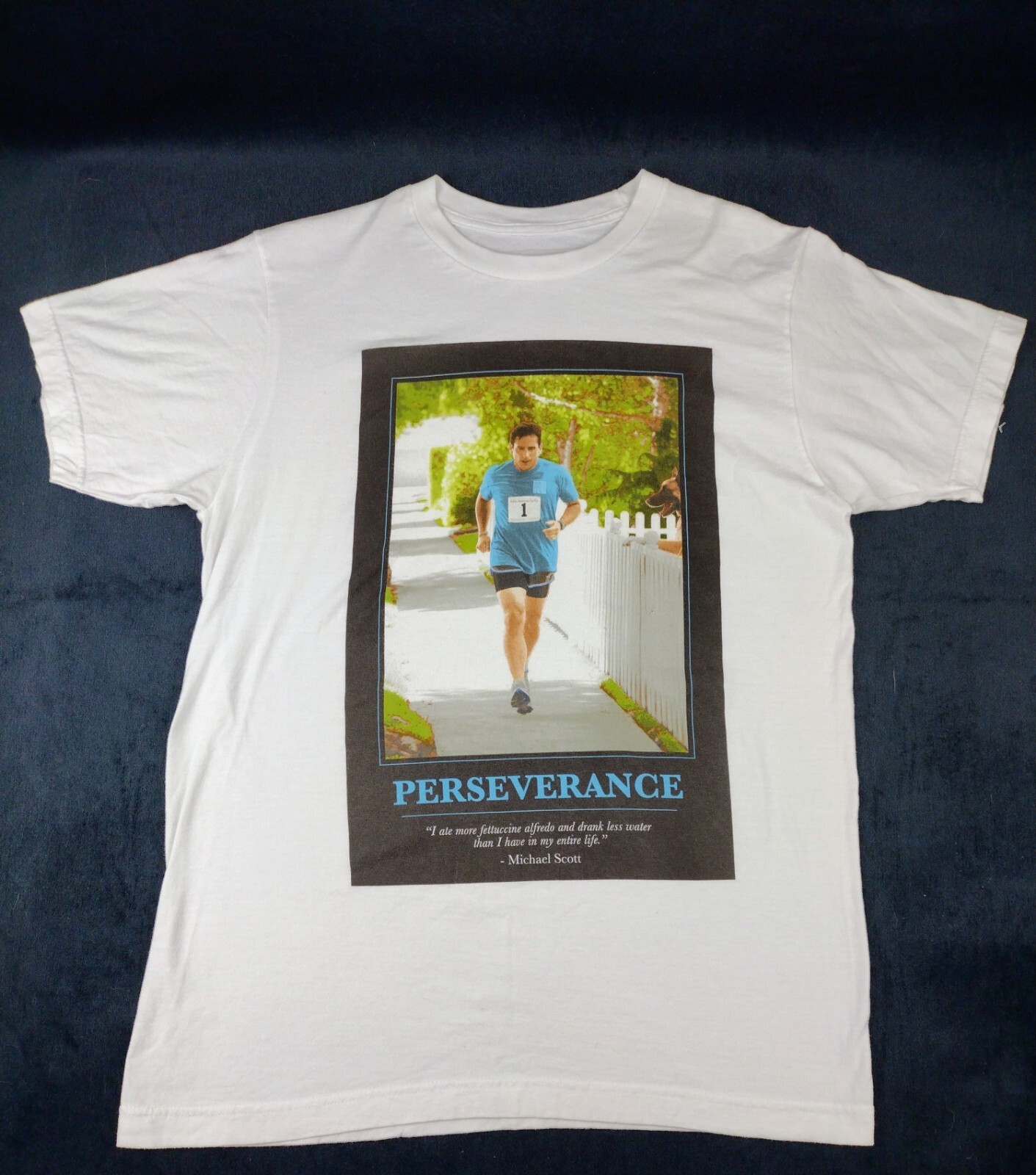Vintage The Office TV Show NBC Experience Store Race For The Cure T Shirt Size M