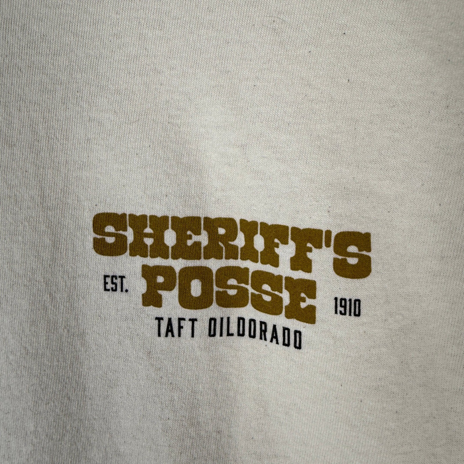 Sheriffs Posse Taft Oildorado Port & Company Mens L T-Shirt Cream Western