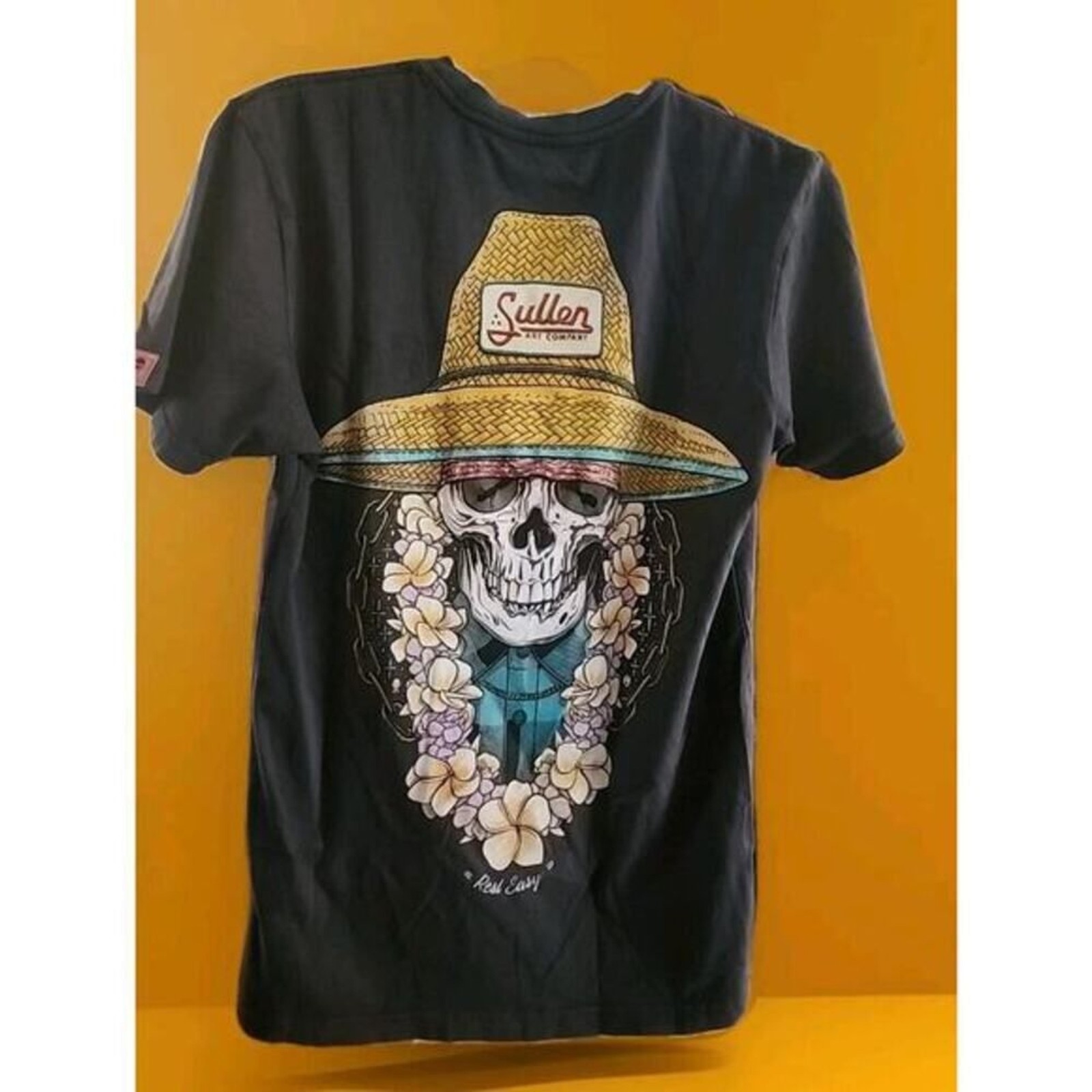 Men’s Sullen Art Collective Rest Easy Small NWT A121 Excellent Tattoo Nice