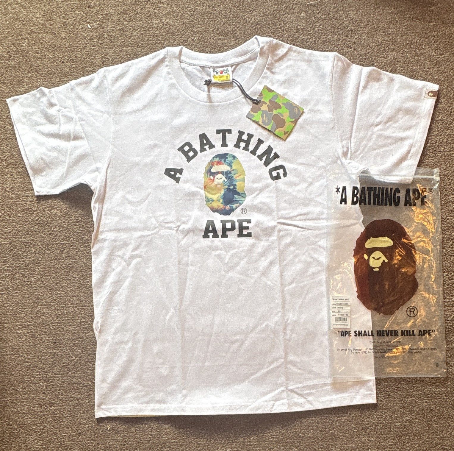 A Bathing Ape BAPE College Tee White Graphic Logo Ape Head T-Shirt Men’s