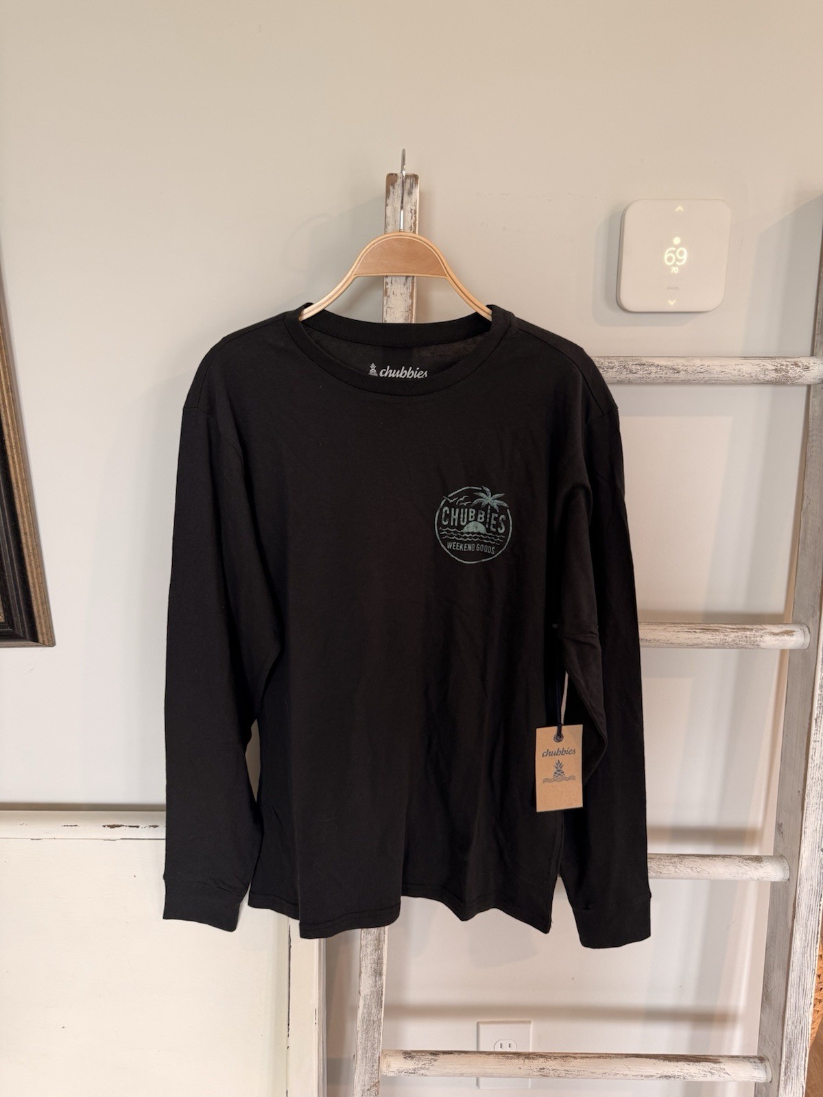 Chubbies THE WEEKEND GOODS BLACK Long Sleeve T-shirt Medium NWT