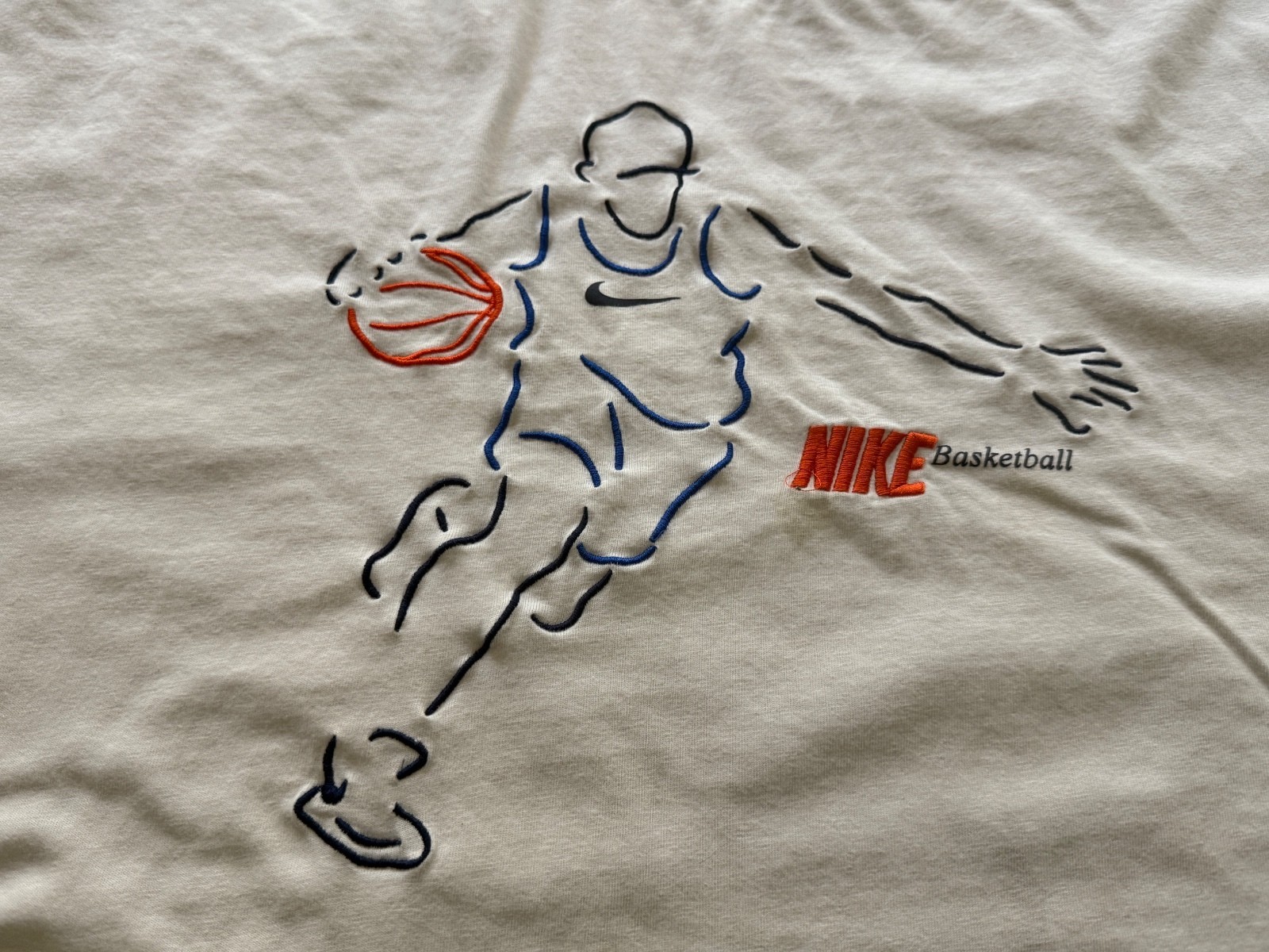 Nike Basketball The Nike Tee White Graphic T-Shirt Size XL