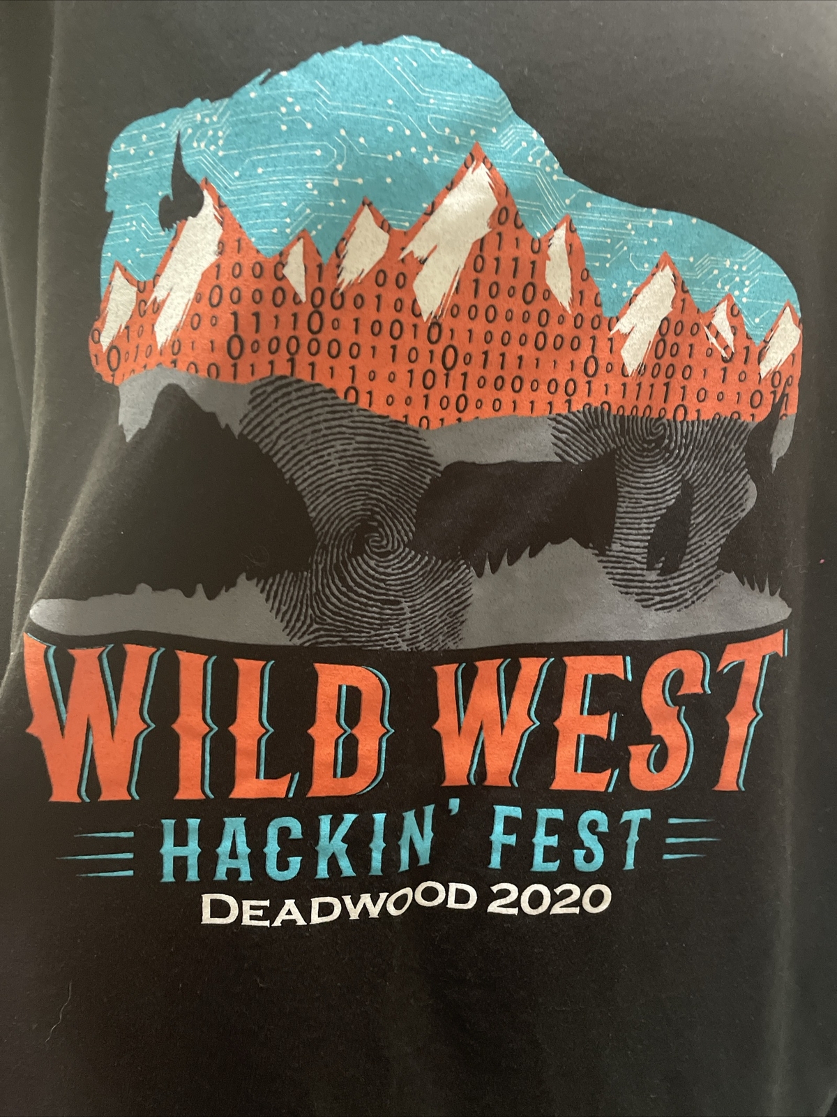 District Deadwood Wild West Hacken Fest Long Sleeve T Shirt Size 2 XL