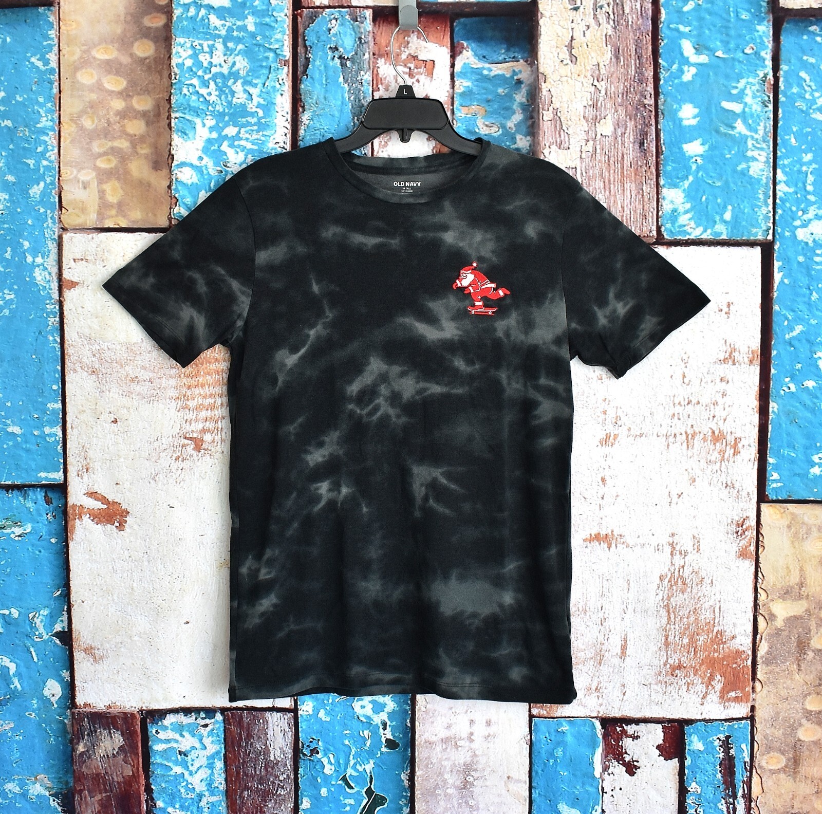 Unisex Old Navy Soft-Washed Crew-Neck T-Shirt M TAL Black Santa PRE-OWNED