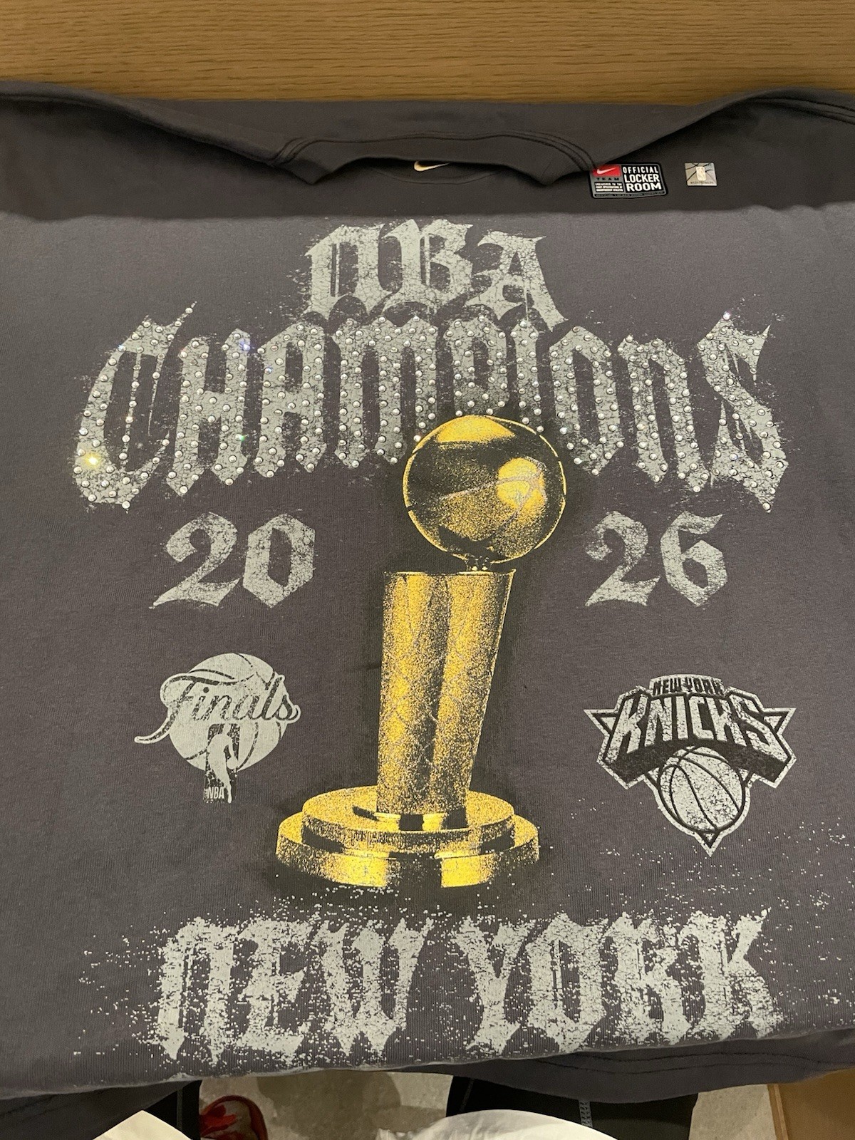 Nike NBA Champions New York Knicks 2026 Crystal Rhinestone Tshirt Black Sz XL