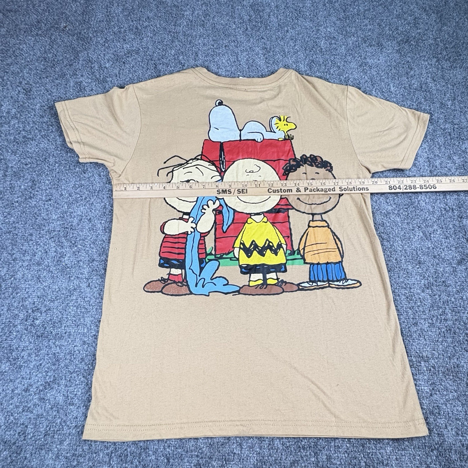 Peanuts Snoopy Doghouse Graphic T-Shirt Men L Tan Cartoon Y2K Retro Double Sided