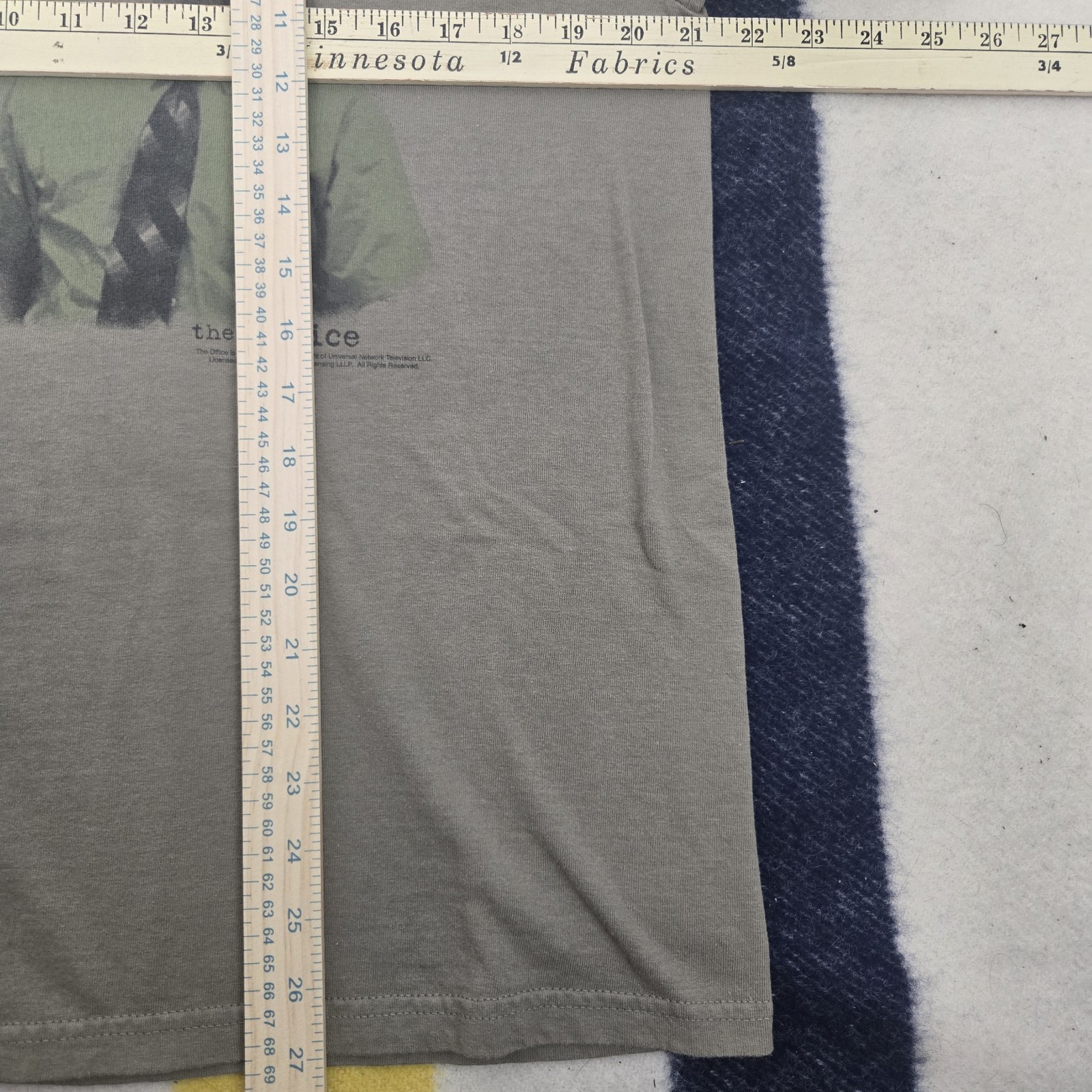 Vintage The Office NBC Licensed T-Shirt Dwight Schrute Y2K L TV Show Promo Tee