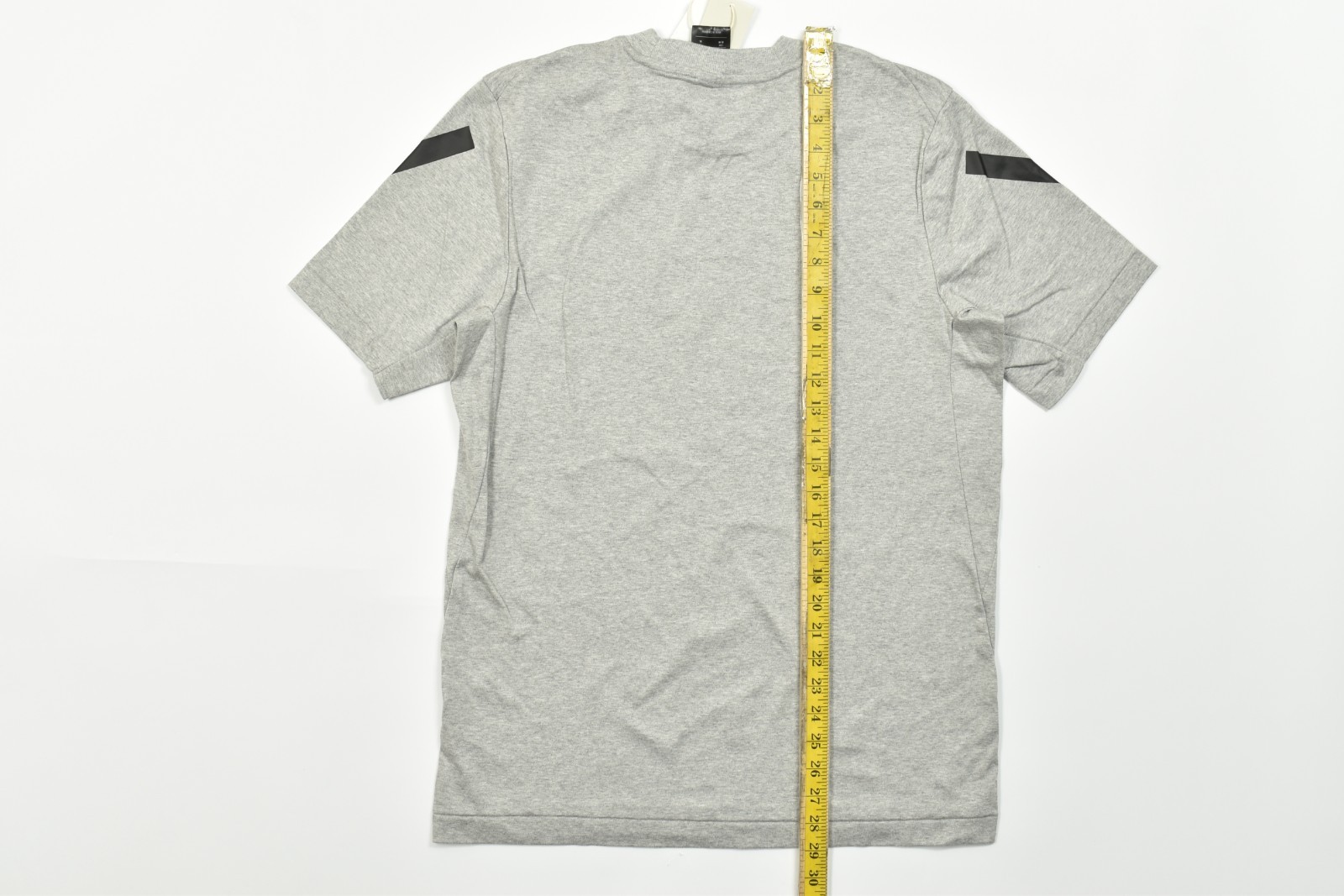 adidas Men’s Z.N.E. Tee Medium Grey Heather Short Sleeve T-Shirt Size M NEW