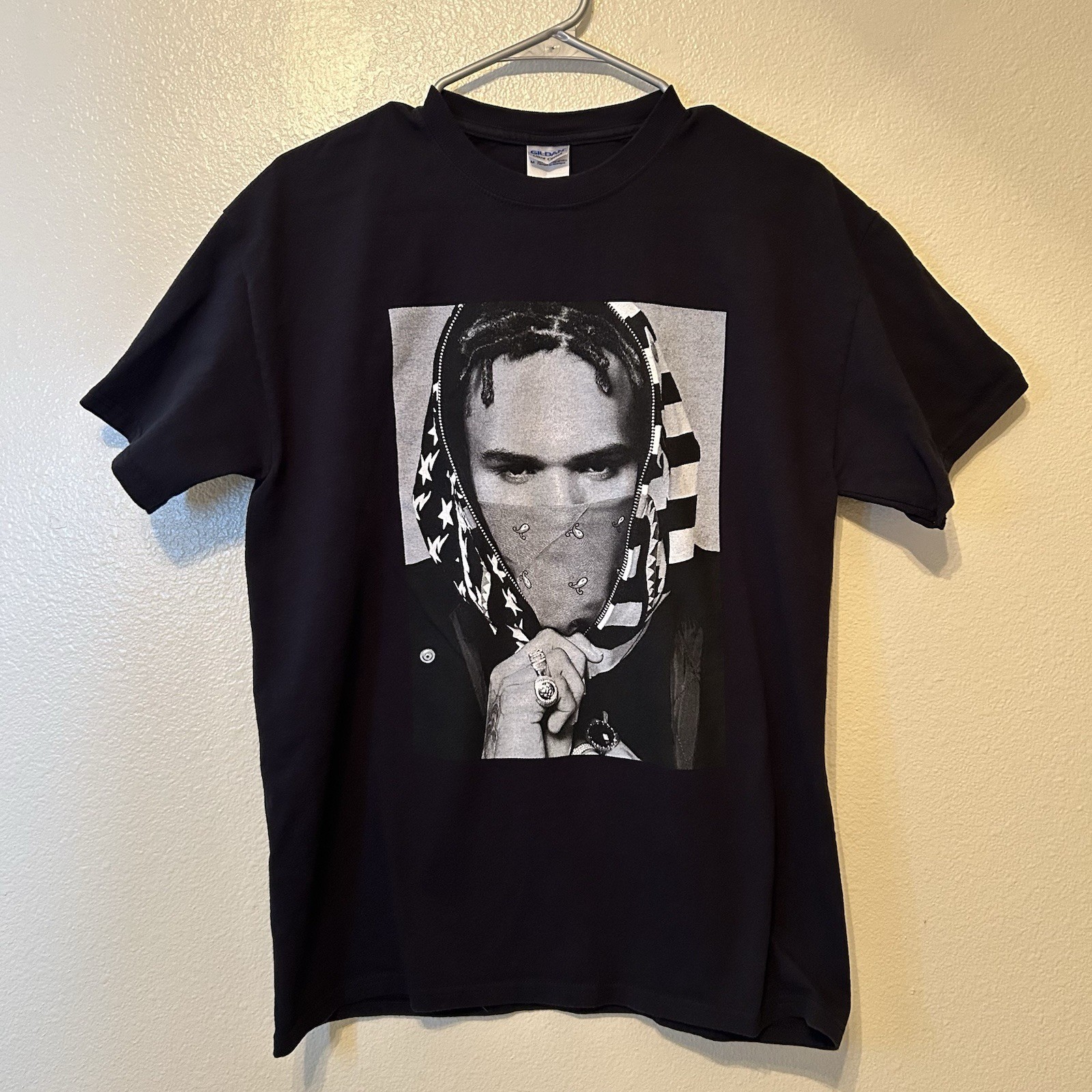Black Pyramid Chris Brown Bandana Shirt Medium Paisley Breezy R&B Music BG27