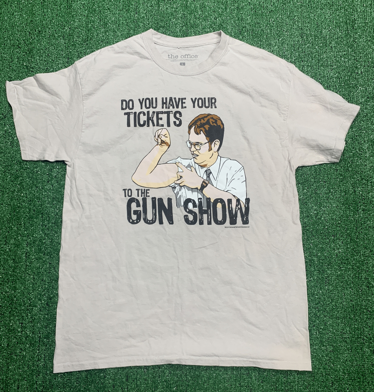 The Office Men’s Size Large Dwight Schrute “Tickets To The Gun Show” T-Shirt