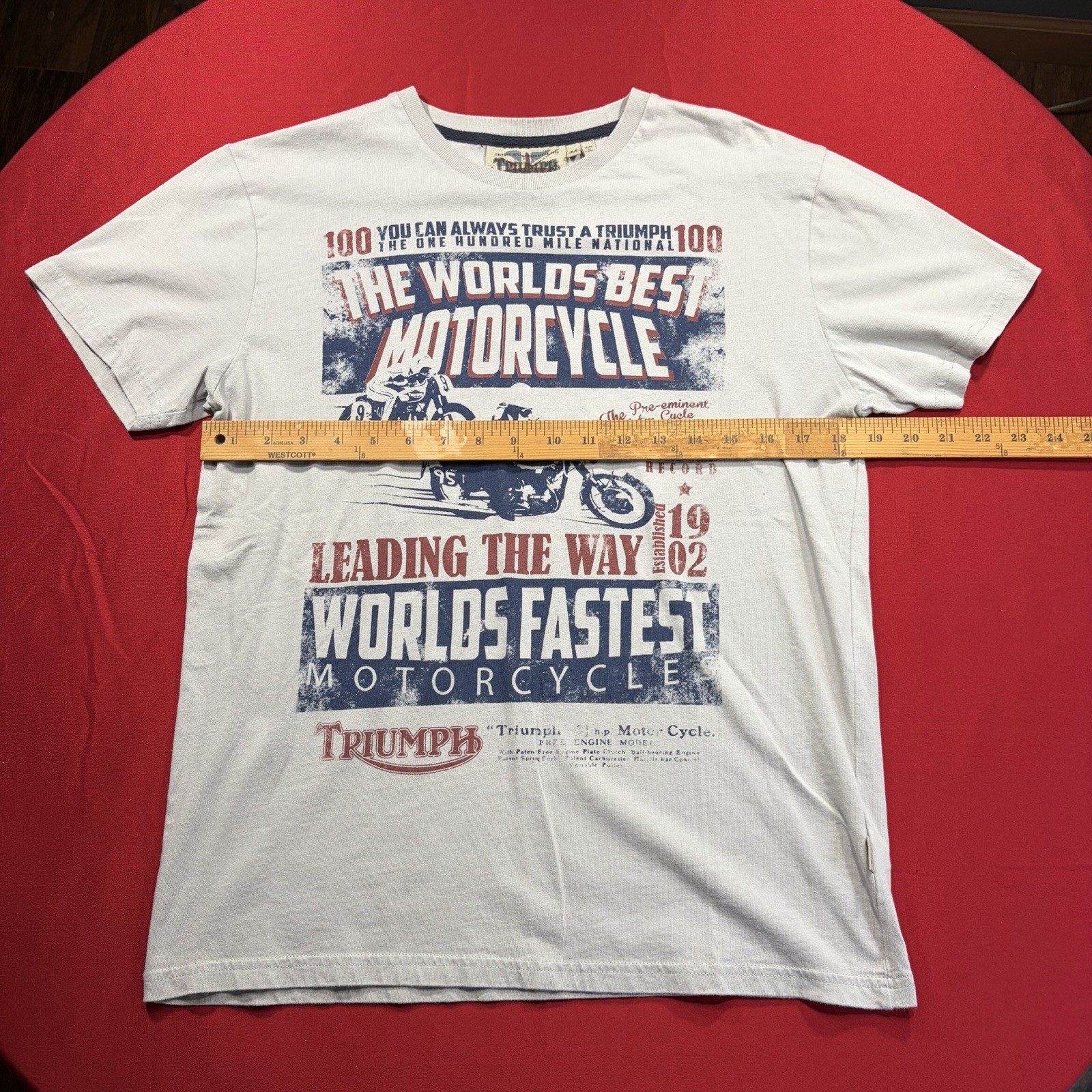 Triumph Motorcycles The Worlds Best Motorcycle Medium Graphic T-Shirt