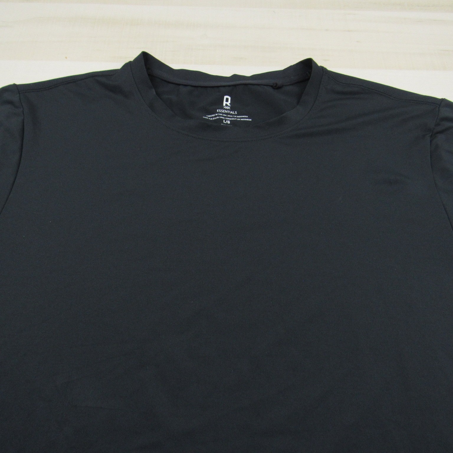Rhone Shirt Mens Large Black Essentials Tech Performance Stretch Gym Training