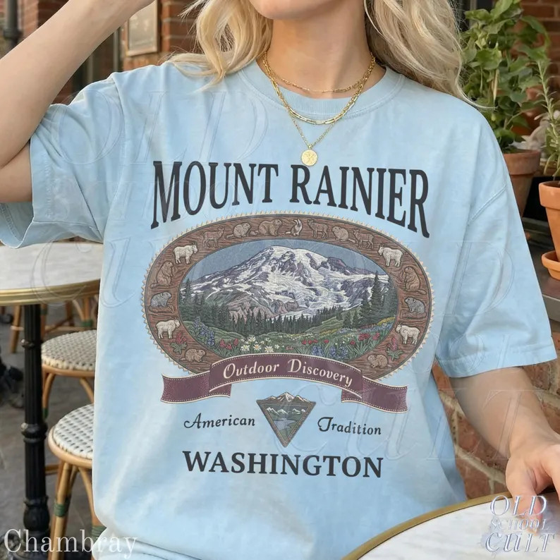 Vintage Mount Rainier Washington Graphic Comfort Tee