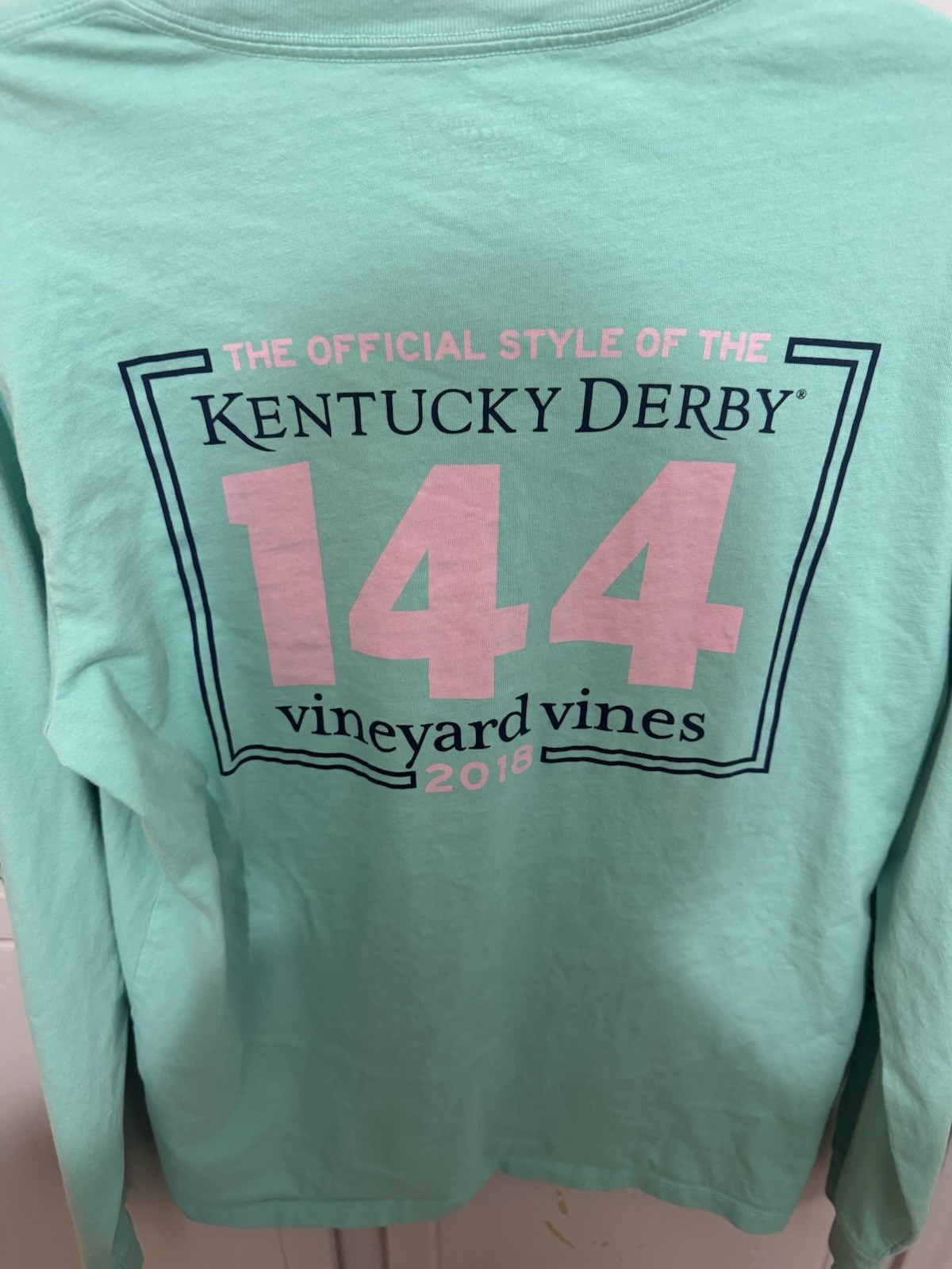 Vineyard Vines Kentucky Derby 144 2018 Graphic Pocket T-Shirt Cotton Crewneck L