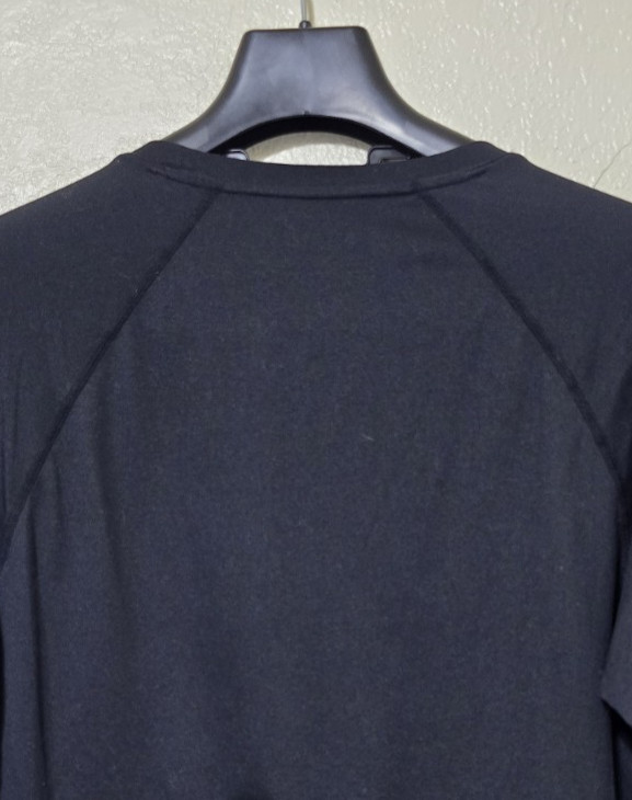 Rhone Men’s Black Reign Long Sleeve Tee Shirt Small