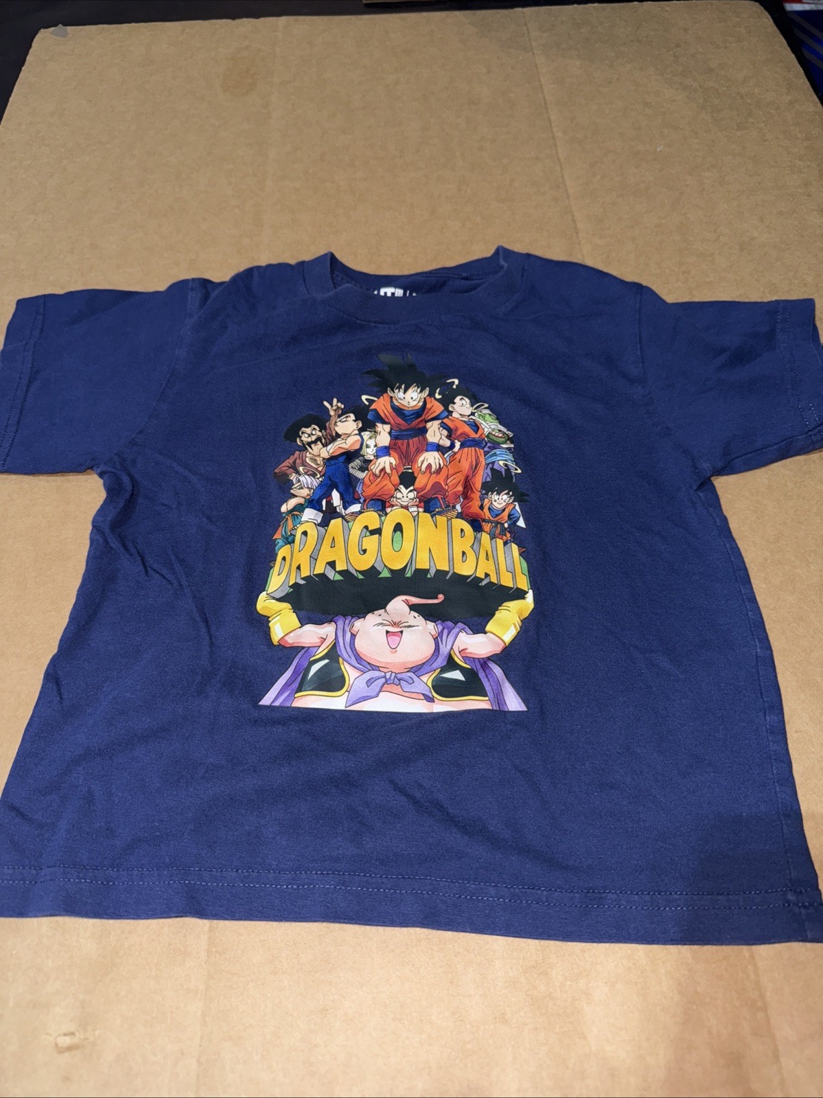 Uniqlo Boys Dragon ball T-Shirt Size 3-4 Pre-Owned
