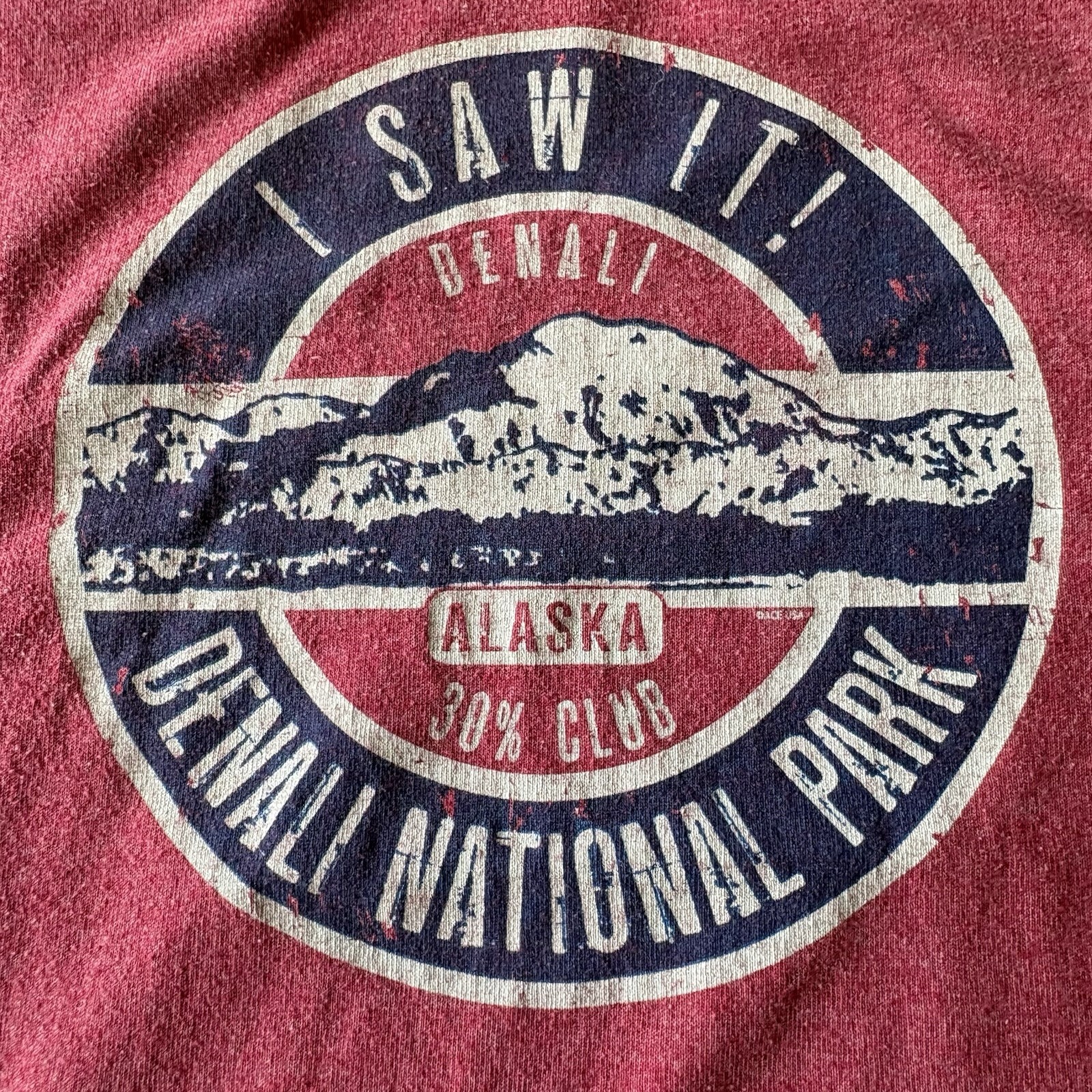 Mt. McKinley T-Shirt LG 30% Club Denali National Park Alaska USA Red