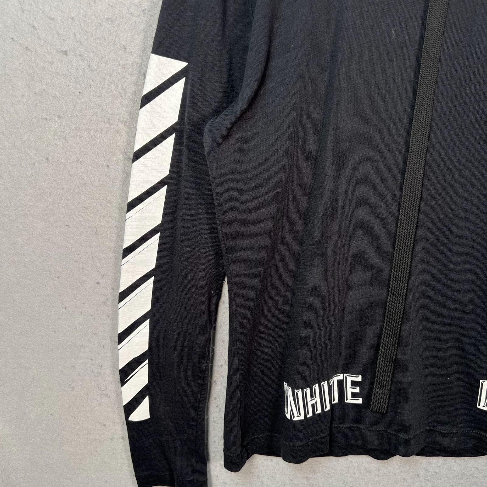Off-White Mens Size Small Black Long Sleeve Graphic T-Shirt